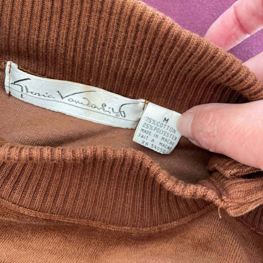 Vintage Vintage 80s Gloria Vanderbilt Brown Velour Mock Neck Pullove Size M / US 6-8 / IT 42-44 - 6 Thumbnail