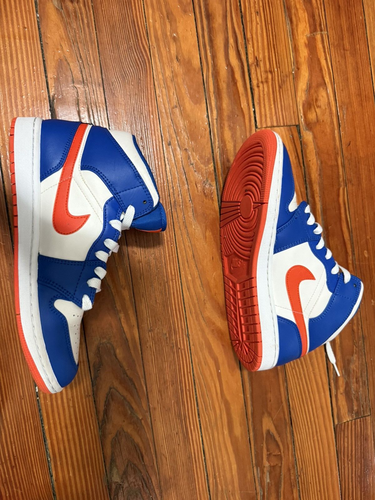 Jordan Brand Air jordan Knicks (Only worn once) Size US 8 / EU 41 - 2 Thumbnail