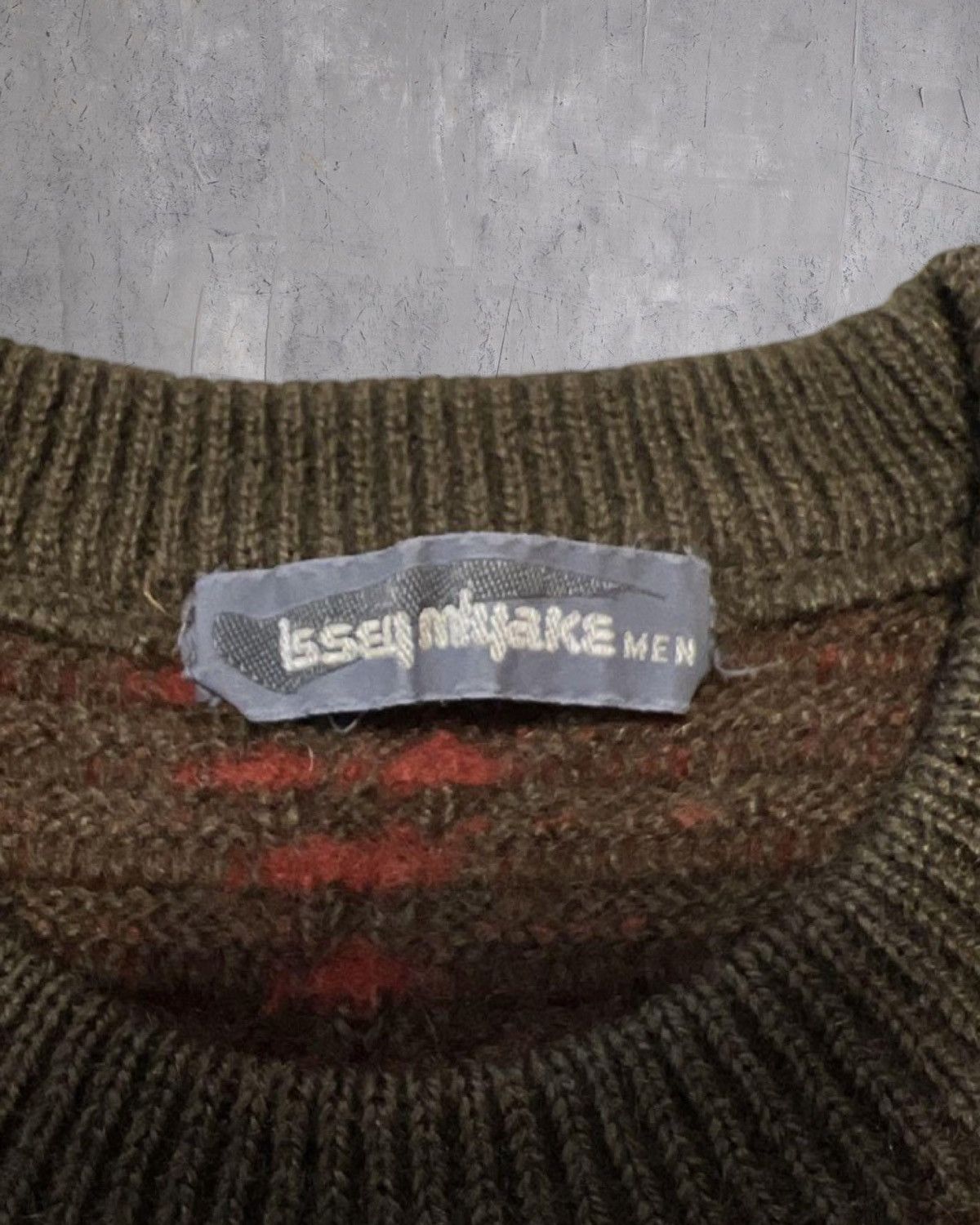 Issey Miyake 80’s issey miyake men 3D knit sweater Size US S / EU 44-46 / 1 - 5 Thumbnail