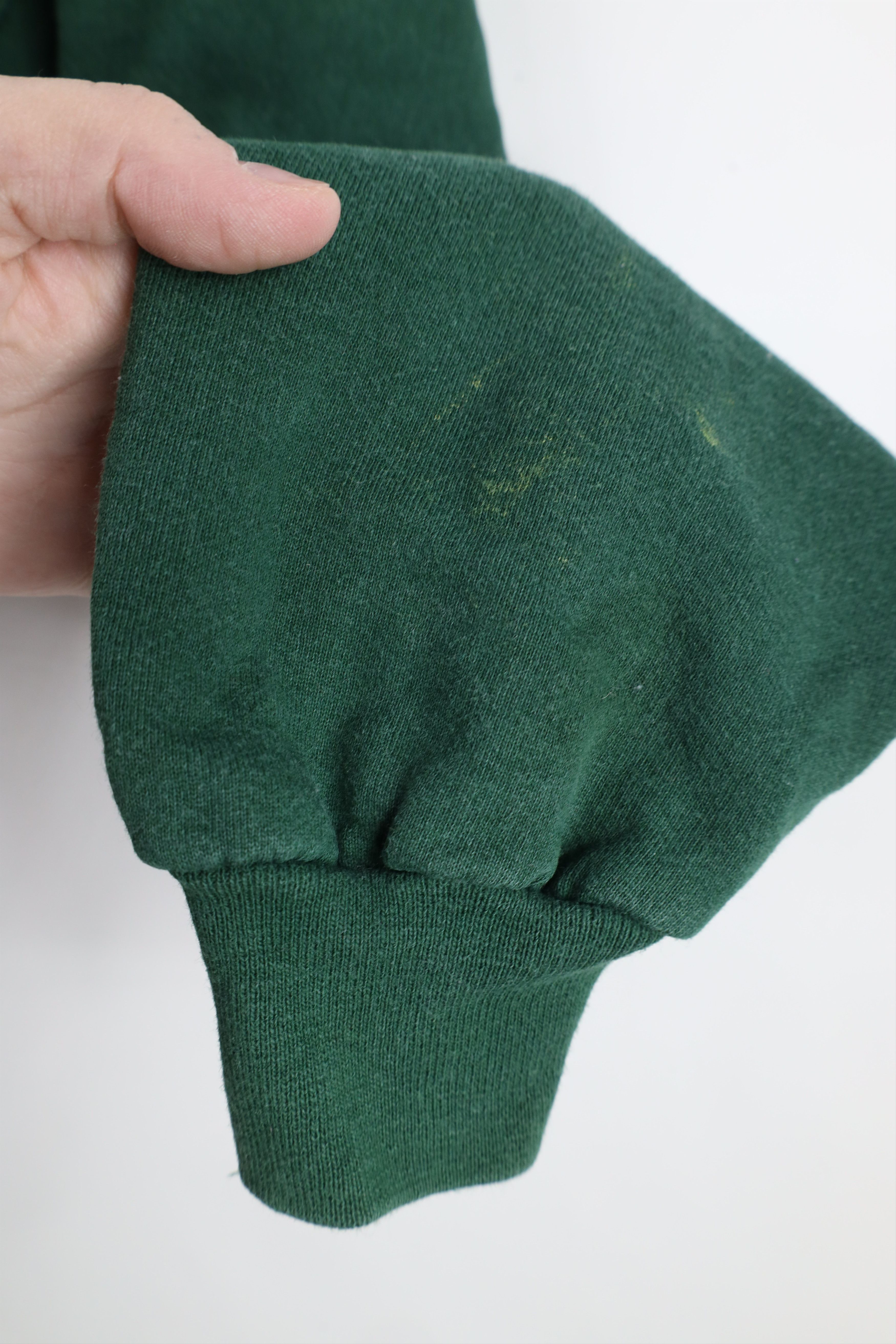 Vintage Vintage 90s Streetwear Huntington Sweatshirt Green USA Size US L / EU 52-54 / 3 - 8 Thumbnail