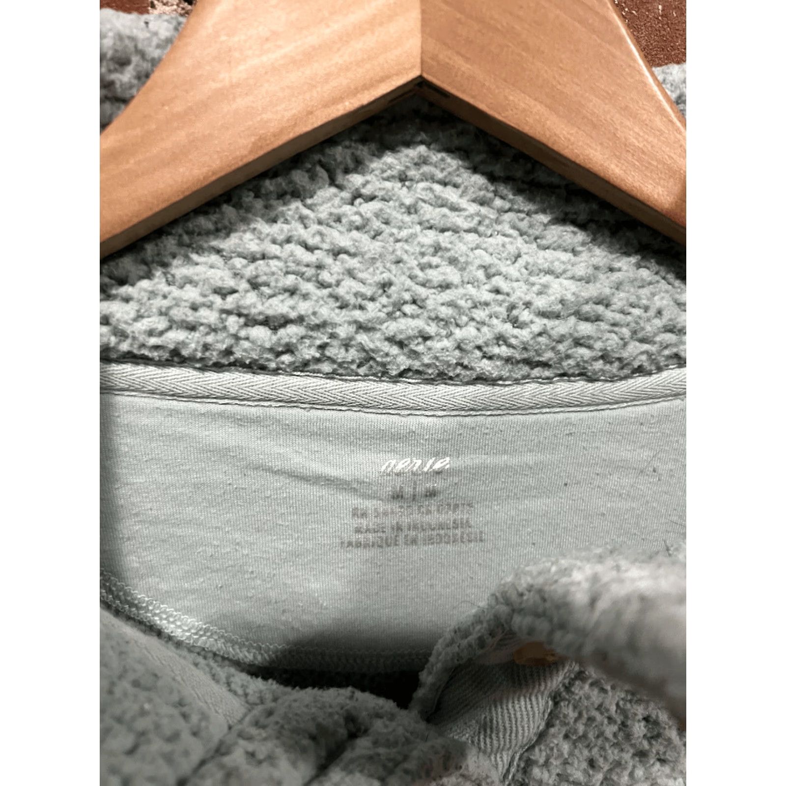 Vintage Aerie Womens Sweatshirt 1/4 Button Up Mock Neck Fleece Grey Size Medium Size M / US 6-8 / IT 42-44 - 3 Thumbnail