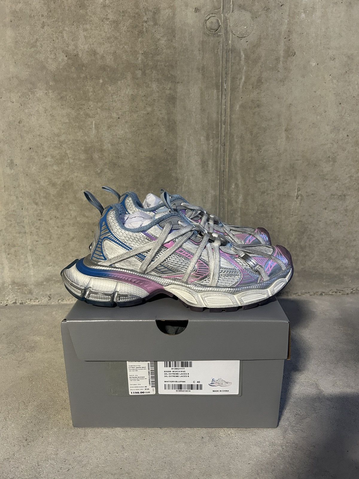 Balenciaga Balenciaga 3 XL Extreme Lace sneakers Size US 8 / EU 41 - 2 Thumbnail