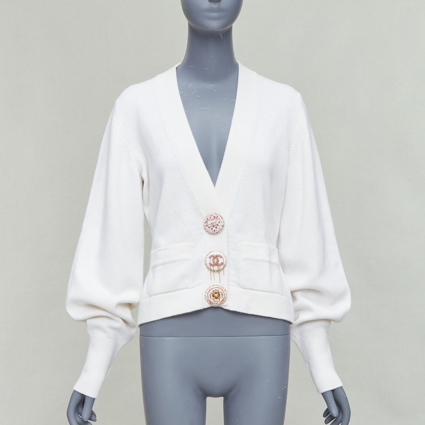 Chanel CHANEL 22A off white cashmere blend pink CC crystal buttons cardigan FR38 M Size M / US 6-8 / IT 42-44 - 1 Thumbnail