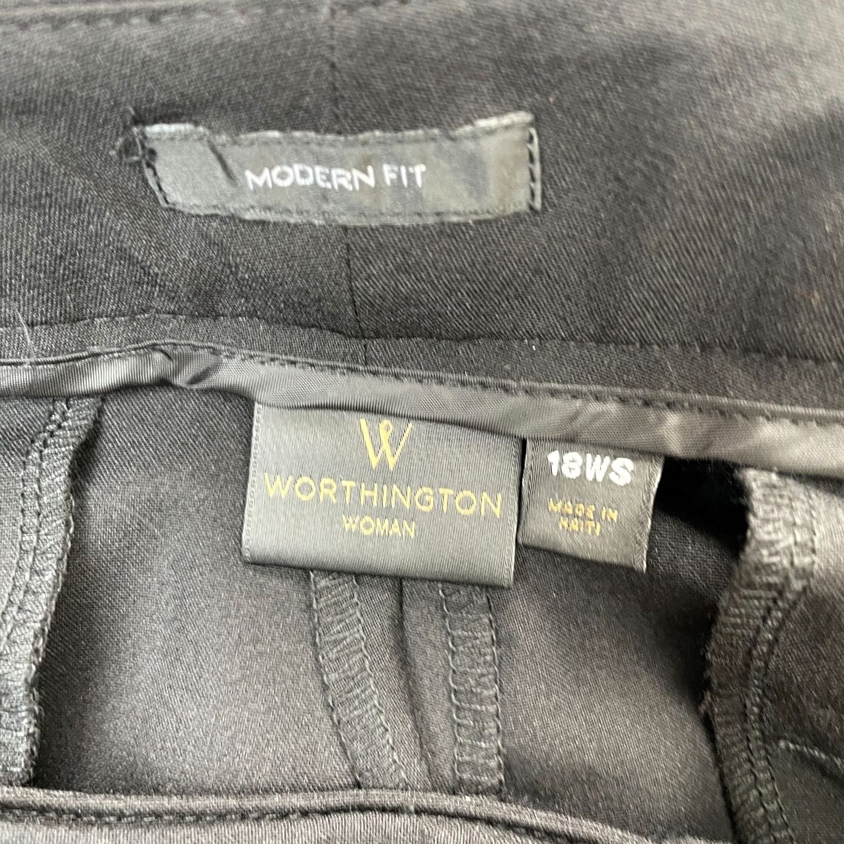 Worthington VINTAGE Worthington Pants Womens 18WS Black Bootcut Dress Pants Modern Fit Stretch Formal Women 18W Black Pants Size 40" / US 18 - 3 Thumbnail