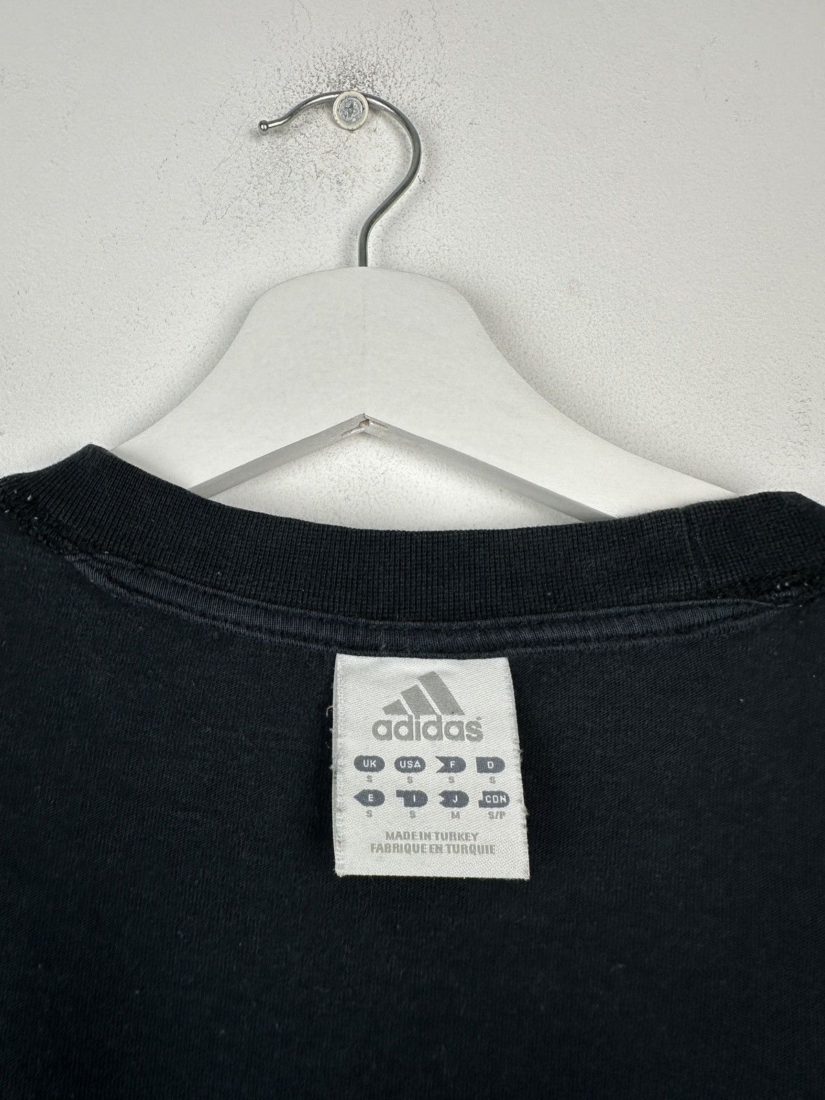 Adidas Vintage Real Madrid Big Logo T Shirt Tee Size US M / EU 48-50 / 2 - 6 Thumbnail
