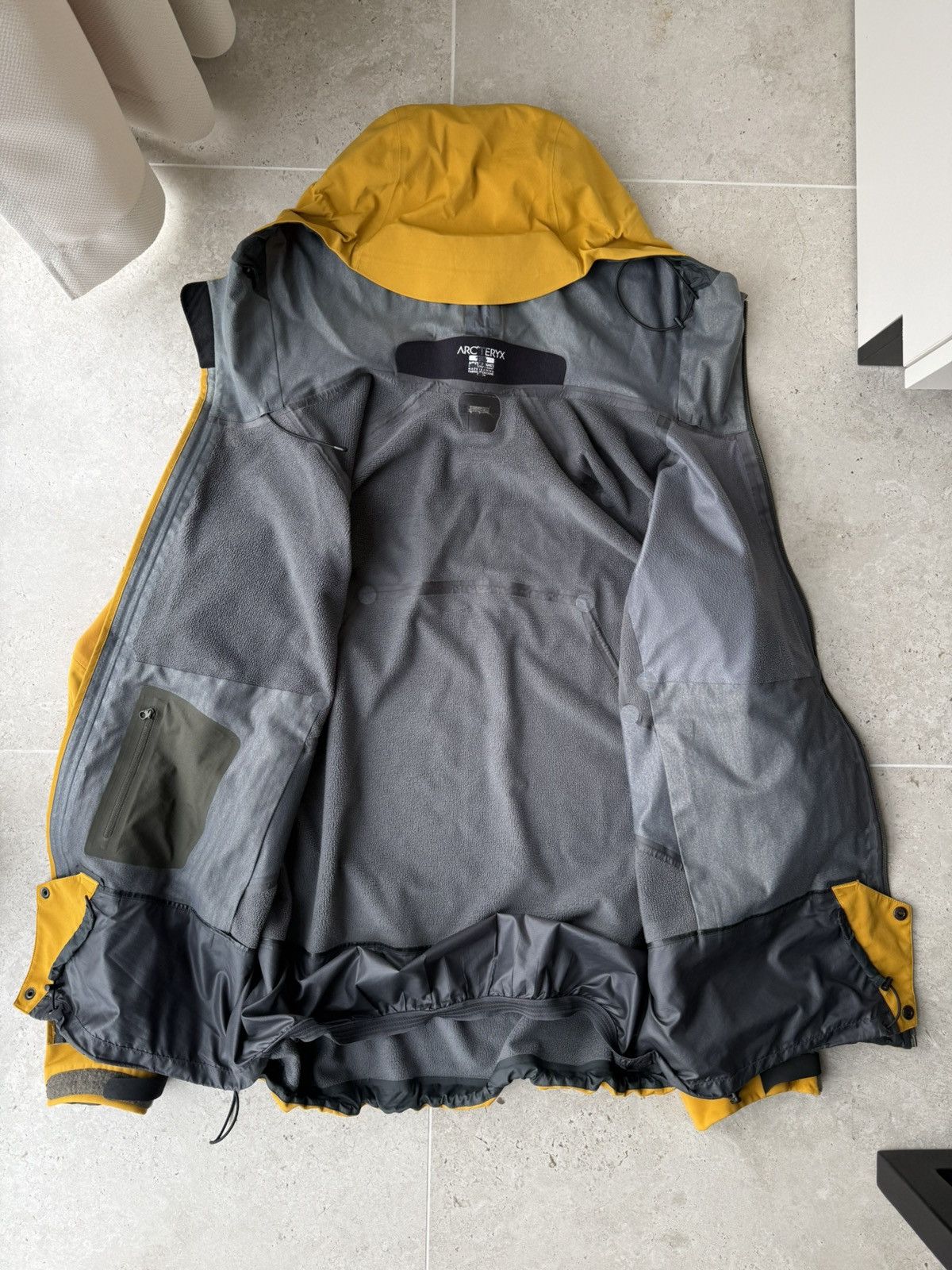 Arc'teryx Arcteryx Windstopper Recco Ski Snowboard Jacket Size US L / EU 52-54 / 3 - 13 Thumbnail