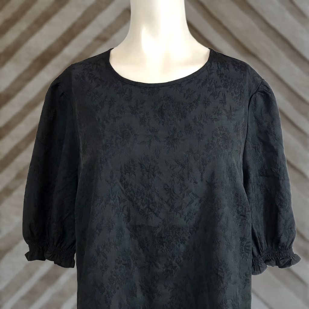 Ted Baker Ted Baker Blouse Floral Jacquard Puff Sleeve Crew Neck Womens XL Black Size XL / US 12-14 / IT 48-50 - 1 Thumbnail