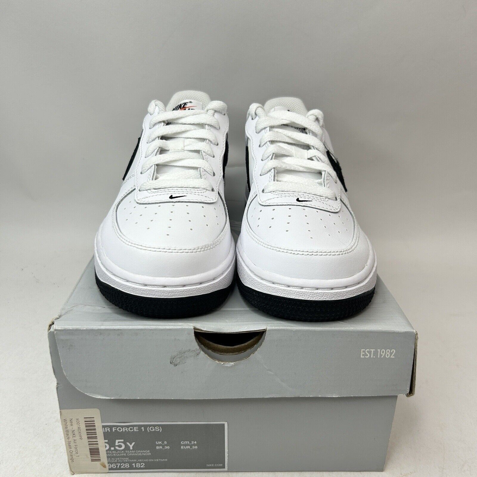 Nike Nike Air Force 1 Low 07’ GS “White Black” 2024 Size US 7 / IT 37 - 2 Thumbnail