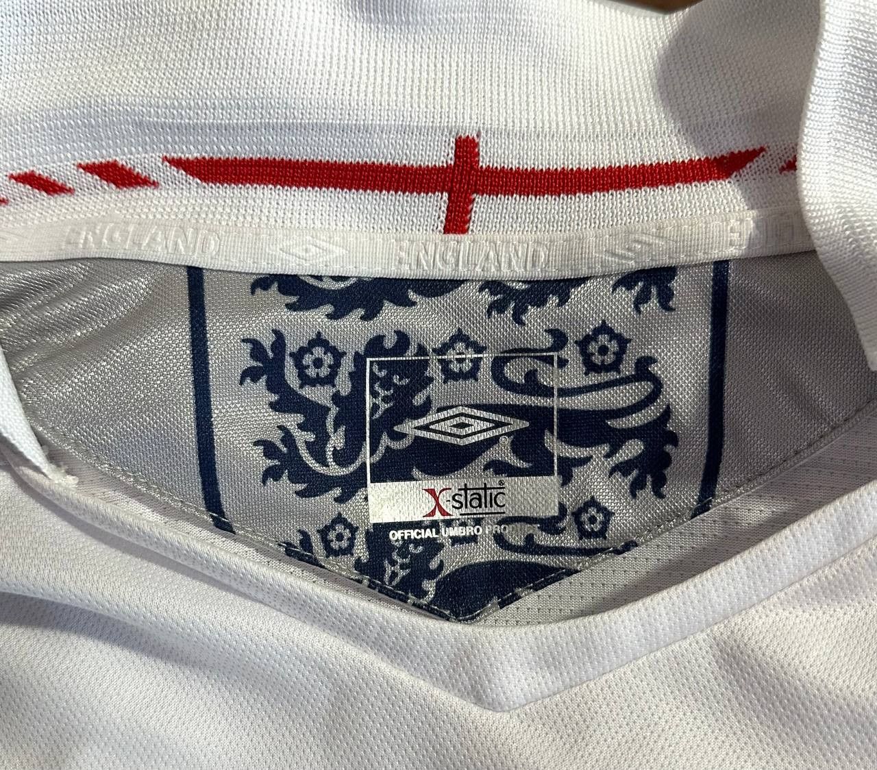 Umbro Umbro England home 2005 - 2007 football shirt jersey soccer Size US M / EU 48-50 / 2 - 6 Thumbnail