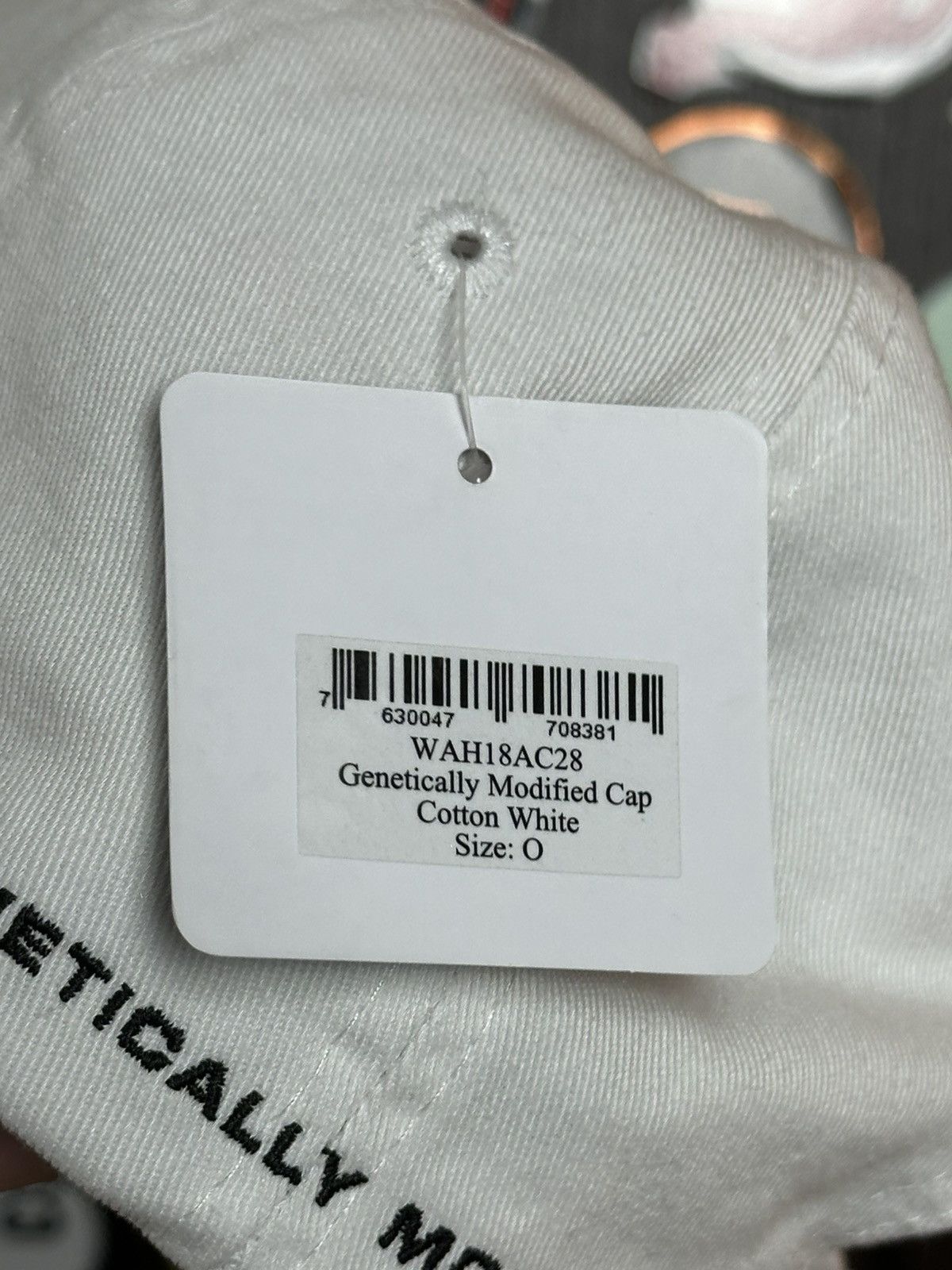 Vetements Vetements Genetically Modified White Cap Size ONE SIZE - 12 Thumbnail