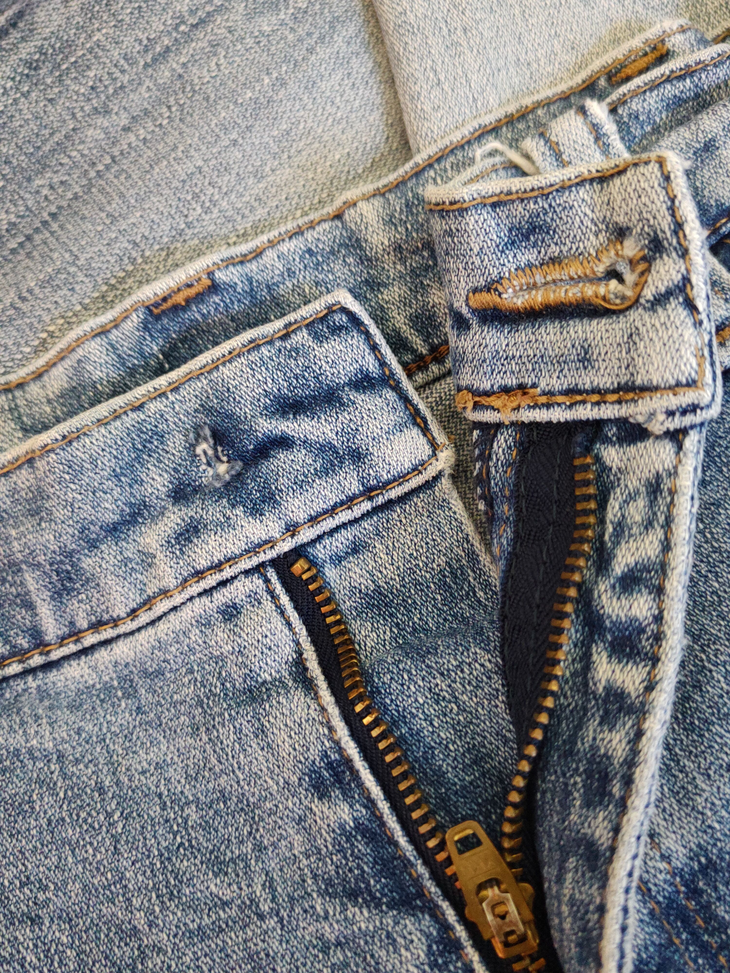Japanese Brand Wrangler Blue Faded Distressed Ripped Jeans #S1703 Size US 31 - 14 Thumbnail