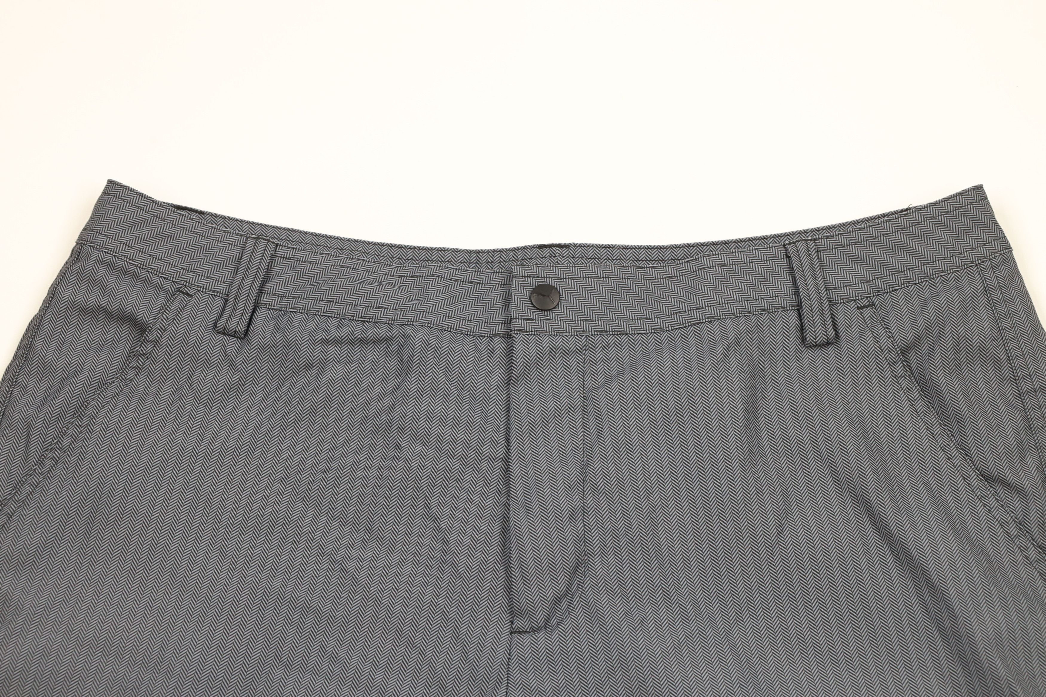 Puma × Vintage Puma Golf Front Golfing Golf Chino Shorts Gray Herringbone Size US 38 / EU 54 - 2 Thumbnail