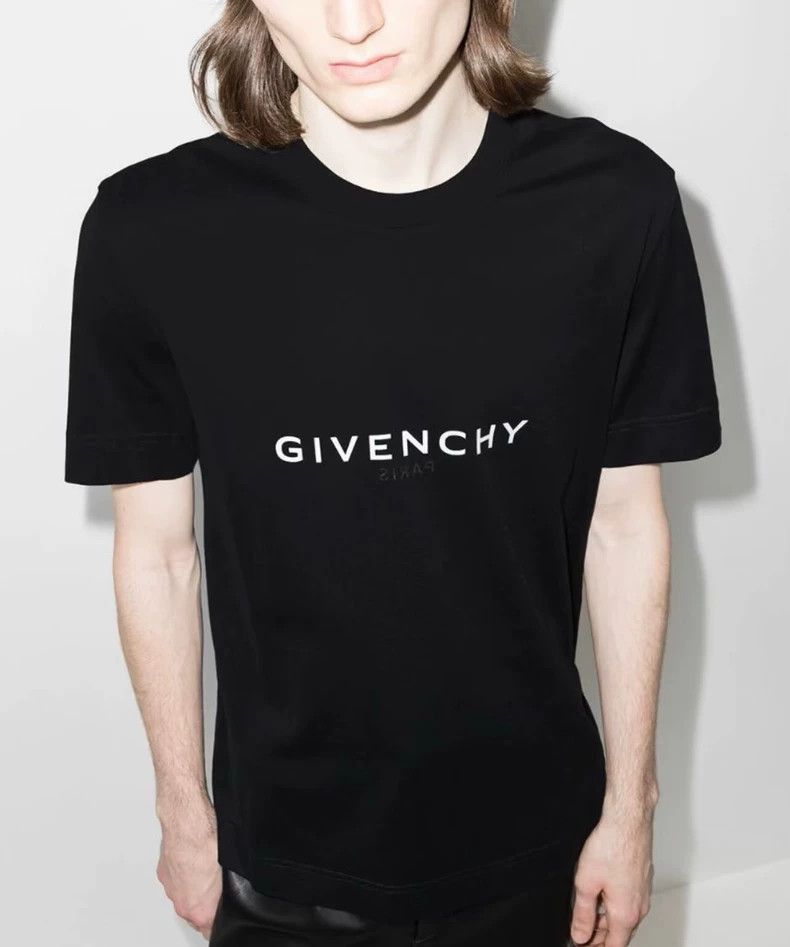 Givenchy Givenchy T-Shirt Size US M / EU 48-50 / 2 - 8 Thumbnail