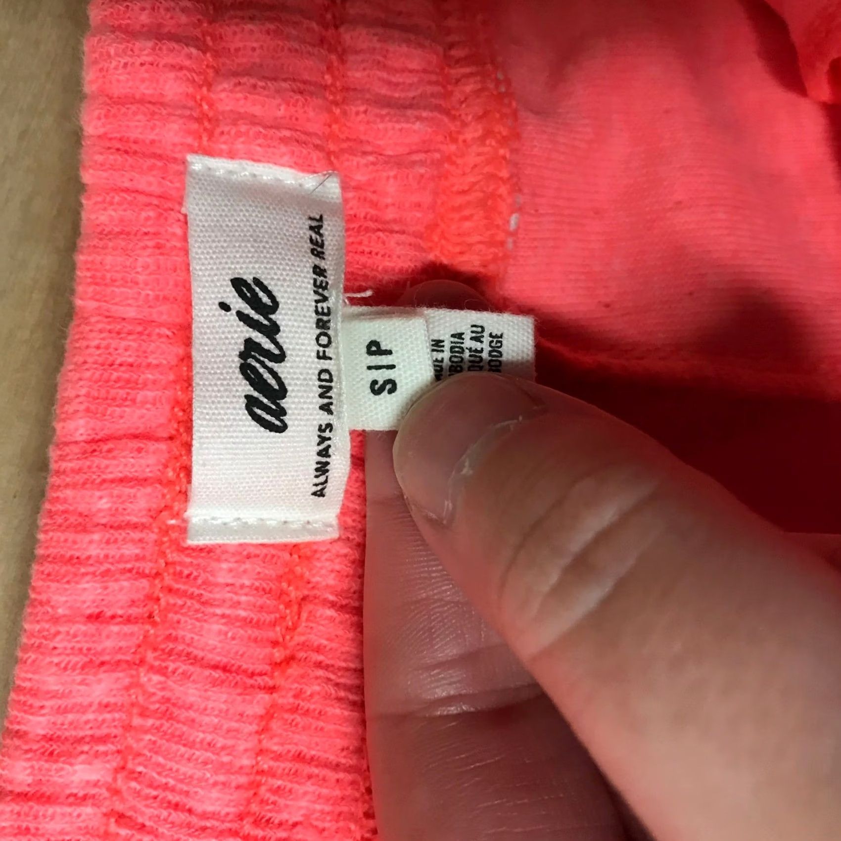 Vintage Aerie Neon Coral Athletic Shorts Womens Small - Stretch Fabric Size 28" / US 6 / IT 42 - 7 Thumbnail
