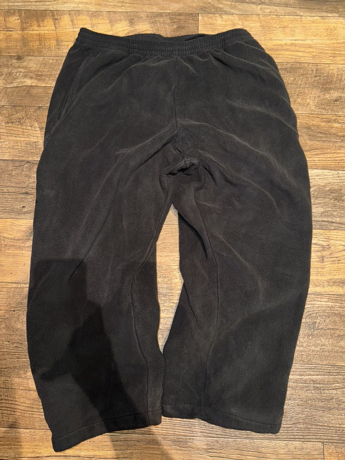 Gap × Yeezy YEEZY GAP BALENCIAGA POLAR FLEECE SWEATPANTS XXL Size US 40 / EU 56 - 1 Thumbnail