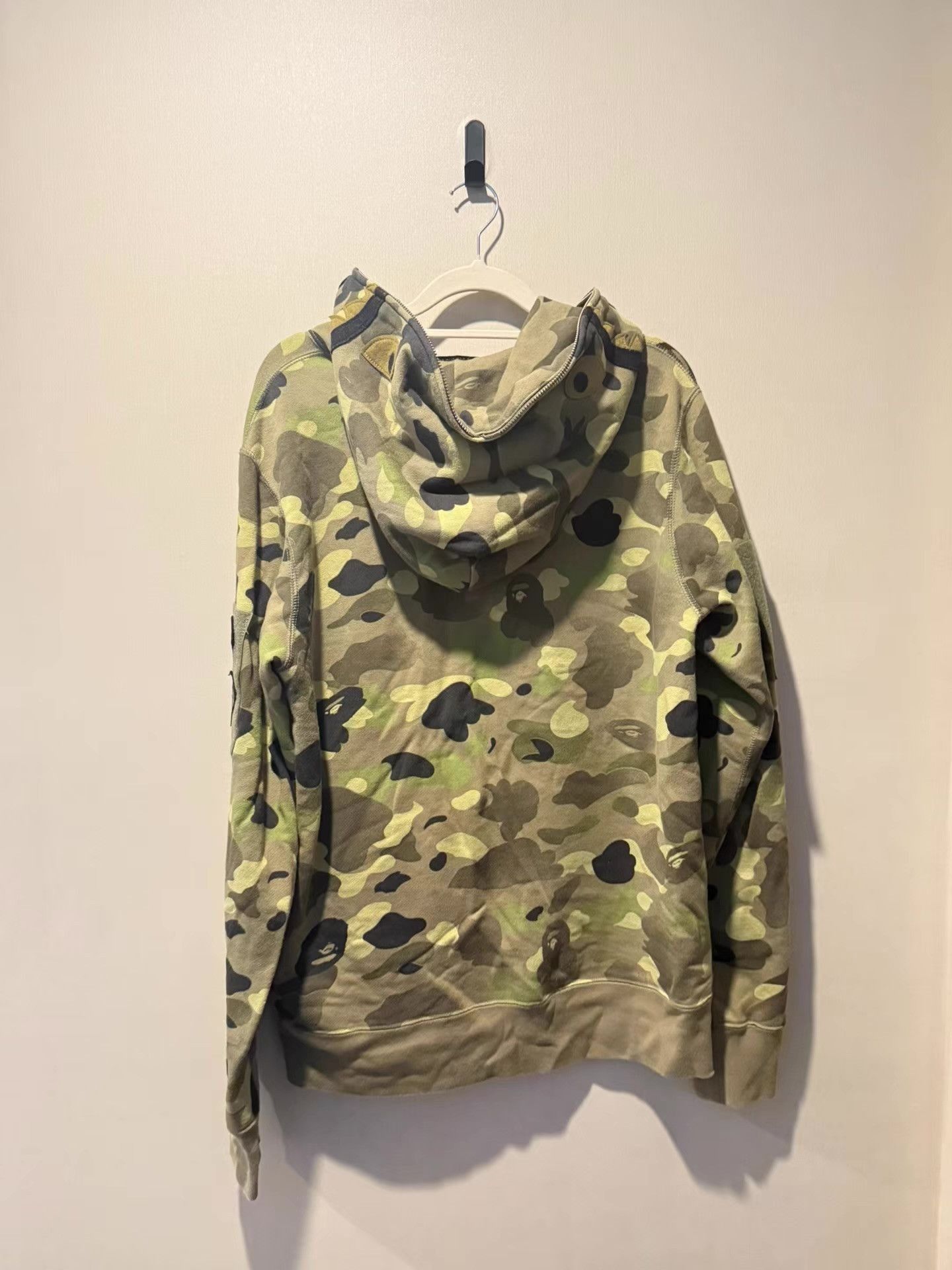 Bape Multi Camo Zip-Up Hoodie Size US L / EU 52-54 / 3 - 2 Thumbnail