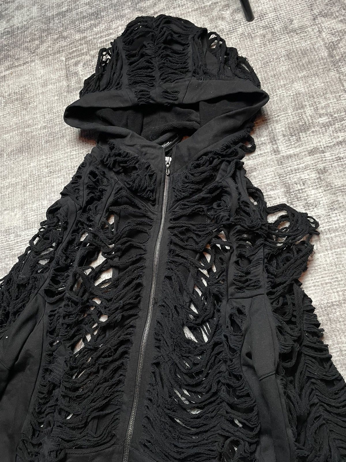 Julius Julius Torn Blaze Hoodie Size US L / EU 52-54 / 3 - 5 Thumbnail