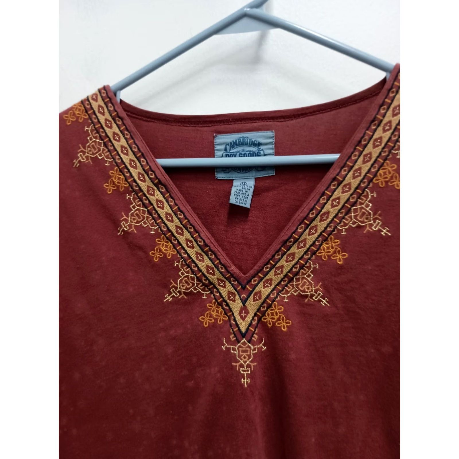 Vintage VINTAGE Cambridge Dry Goods Top Womens Medium Red Embroidered BOHO Short Sleeve Shirt Size M / US 6-8 / IT 42-44 - 2 Thumbnail
