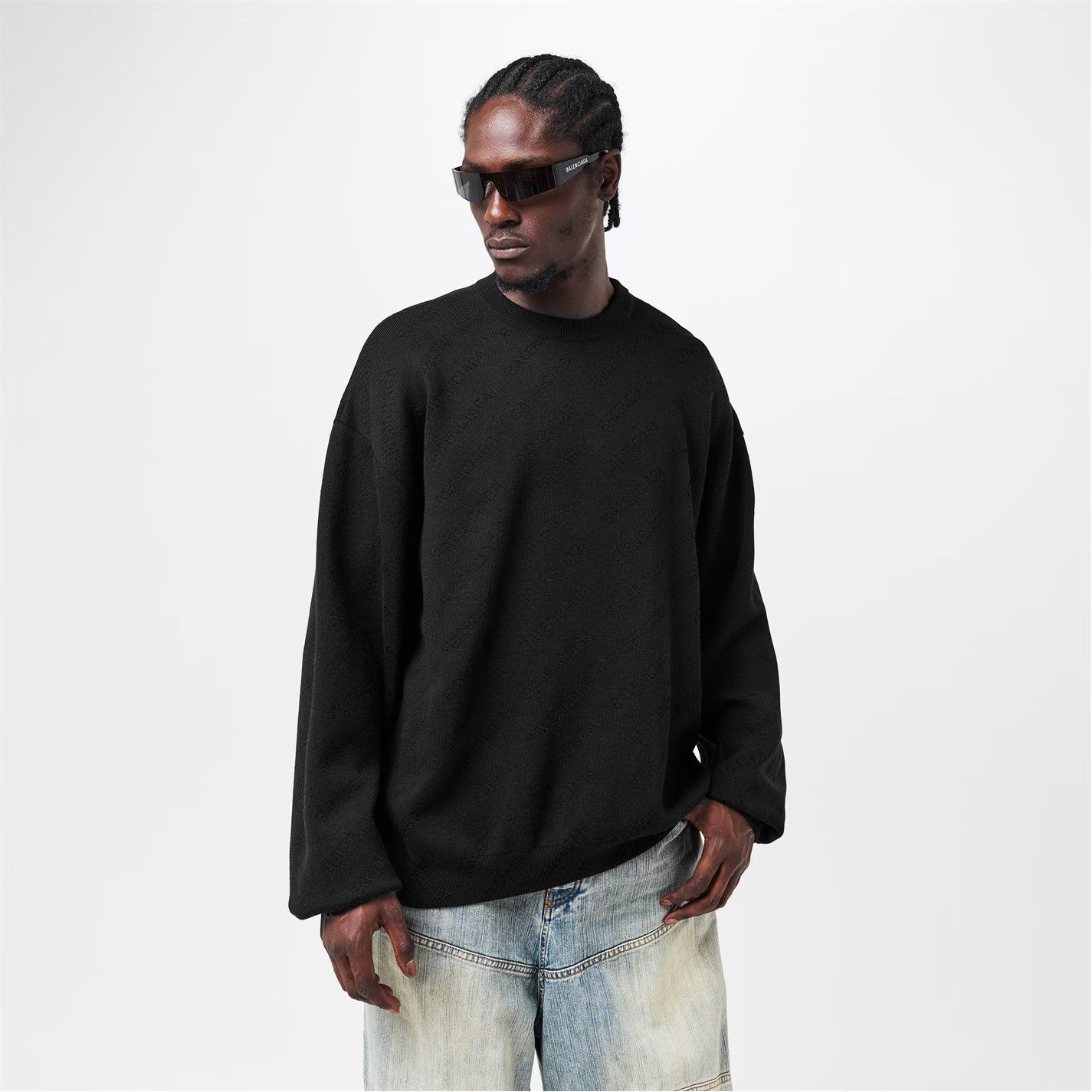 Balenciaga o1g2r1mq0226 All-Over Logo Crew Sweater In Black Size US XS / EU 42 / 0 - 3 Thumbnail