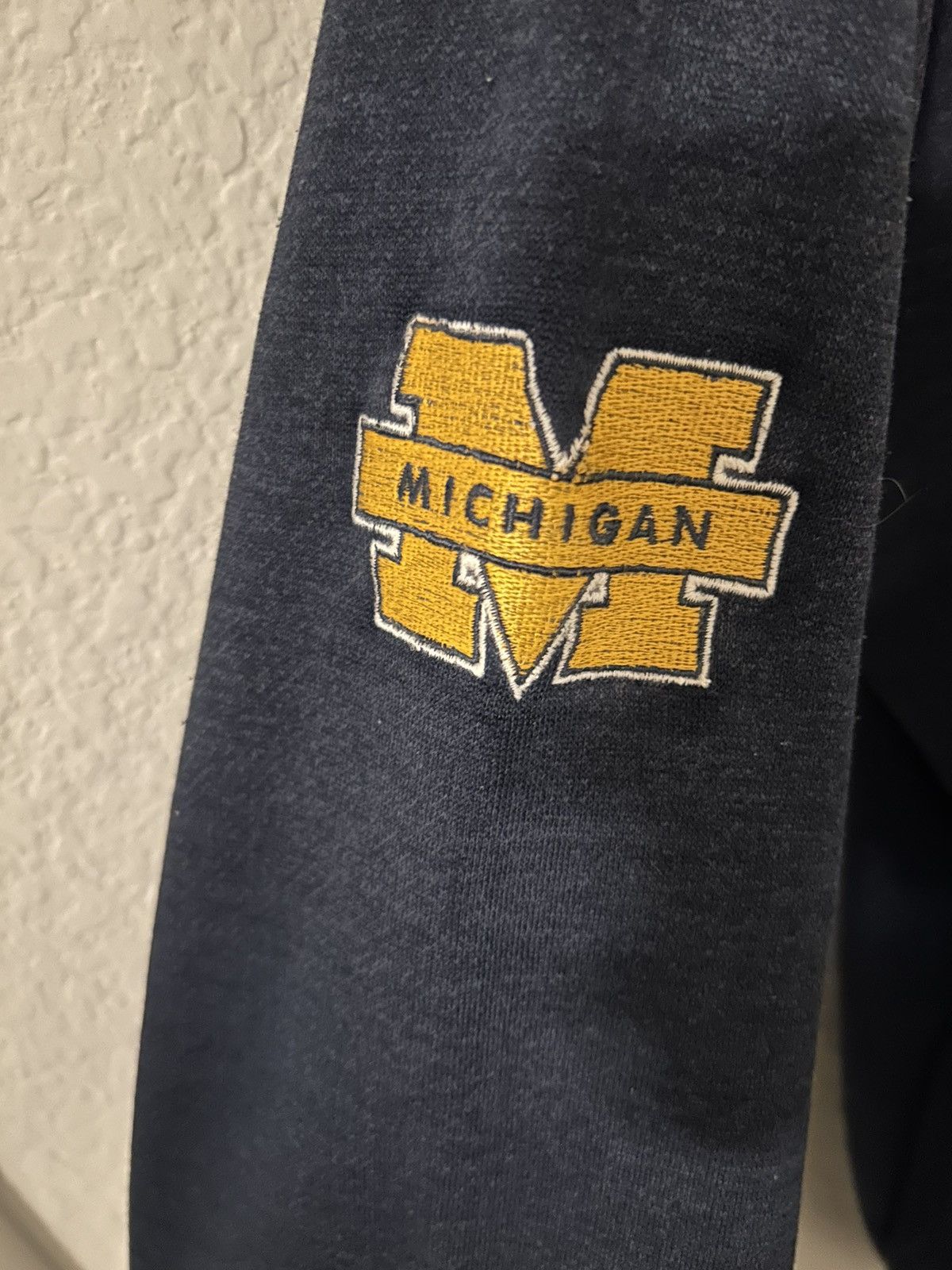 Starter Michigan Hoodie Size US S / EU 44-46 / 1 - 4 Thumbnail