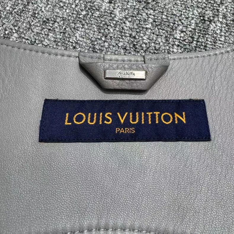 Louis Vuitton louis vuitton size s Manyin presbyopic tactical vest 2501- Size 38S - 4 Thumbnail