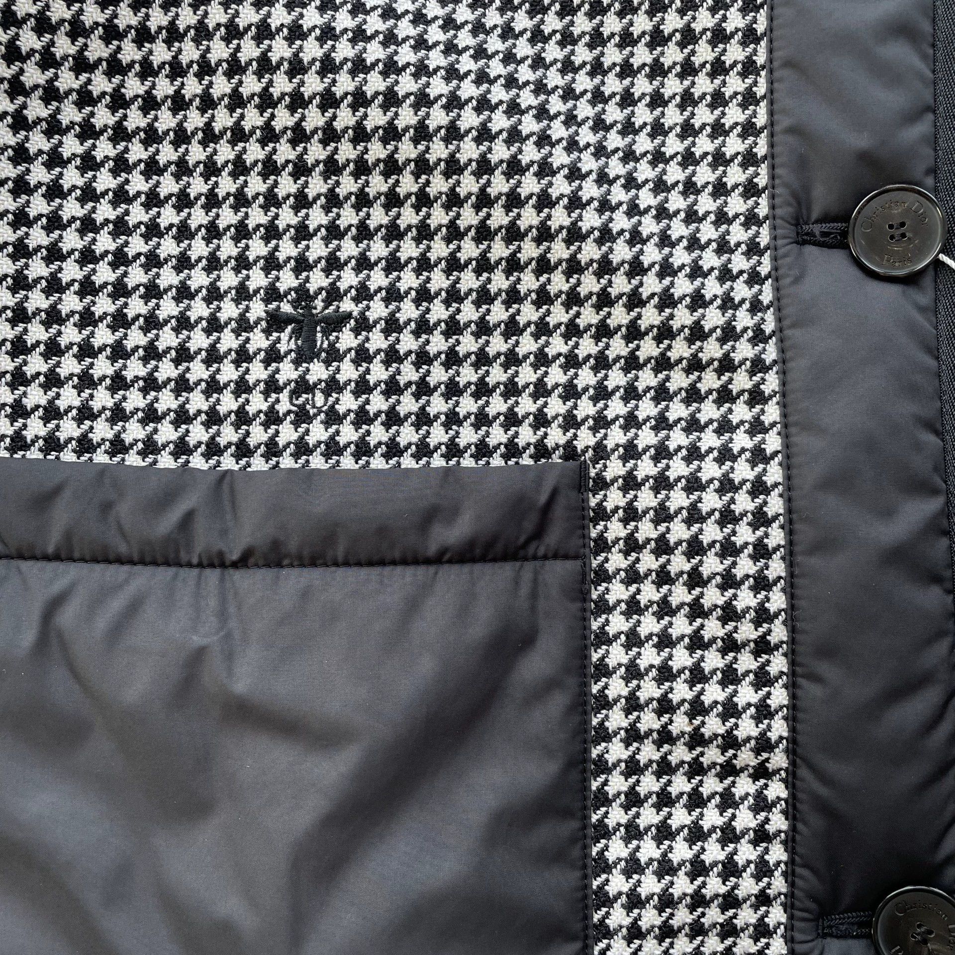 Dior DIOR FW22 houndstooth Vneck women's black 36 jacket Size XS / US 0-2 / IT 36-38 - 3 Thumbnail