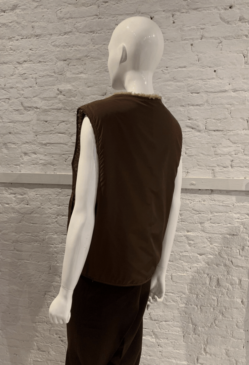 Maison Margiela Maison Martin Margiela A/W 2011 Sheepskin Gilet Showpiece Size US M / EU 48-50 / 2 - 7 Thumbnail