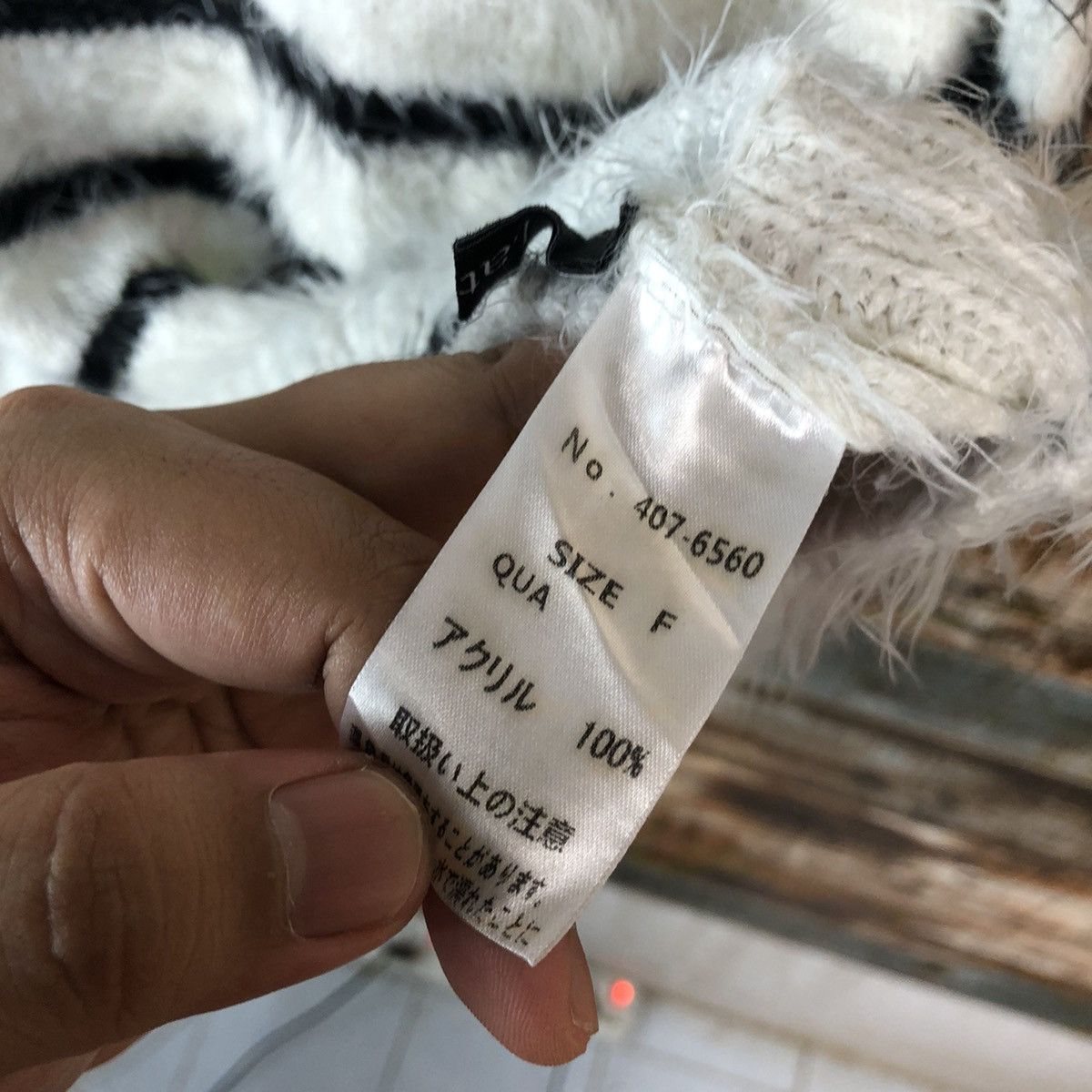 Homespun Knitwear × Japanese Brand × OVER THE STRiPES DLL Latina Stripe White fur shaggy mohair Knitwear #C057 Size M / US 6-8 / IT 42-44 - 10 Thumbnail