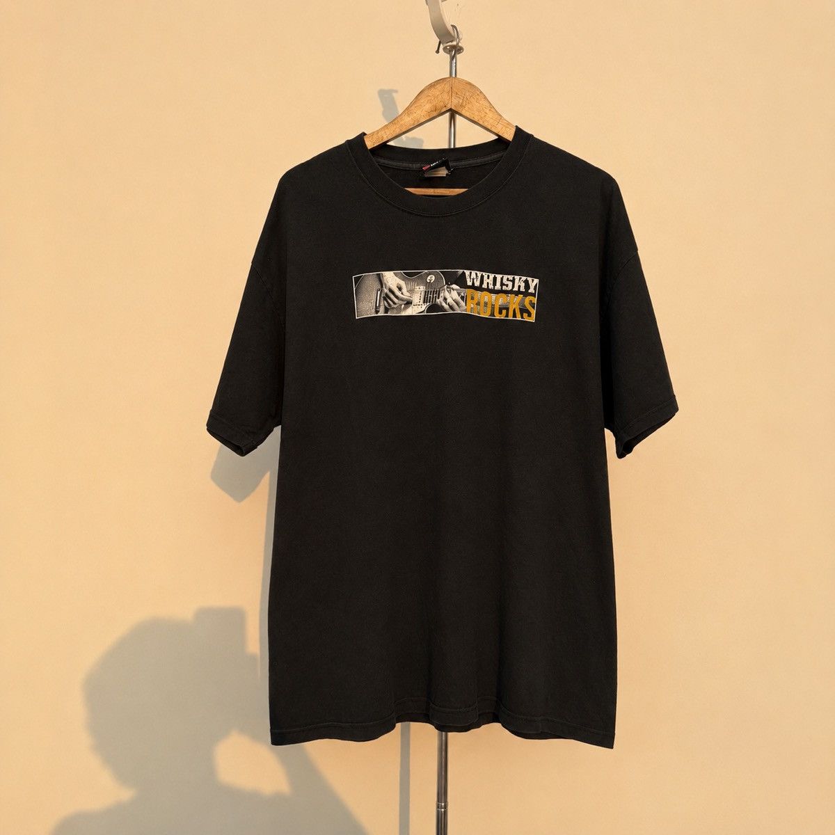 Band Tees Whisky Rocks" Graphic Tee - Hanes Beefy-T - trashed -faded Size US XL / EU 56 / 4 - 1 Thumbnail