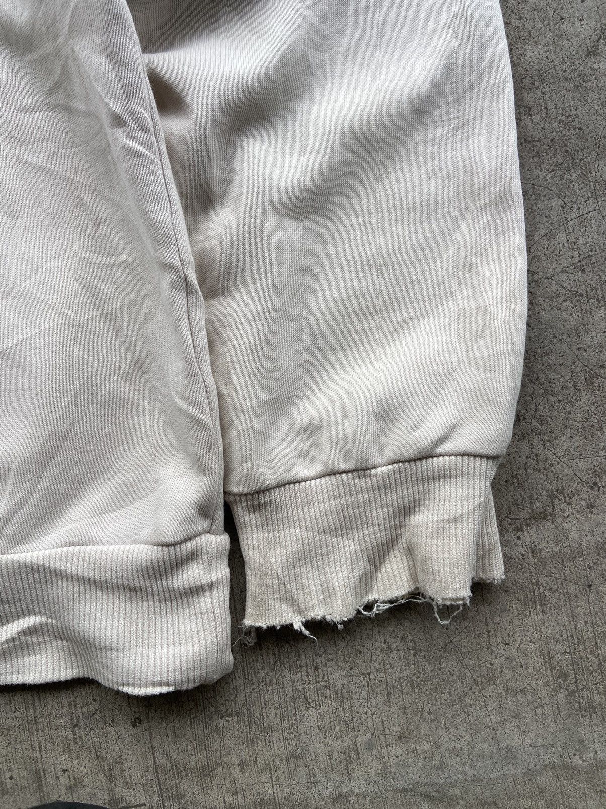 Kansai Yamamoto Vintage 1990’s Kansai Yamamoto Homme Center LogoSweatshirt Size US M / EU 48-50 / 2 - 4 Thumbnail