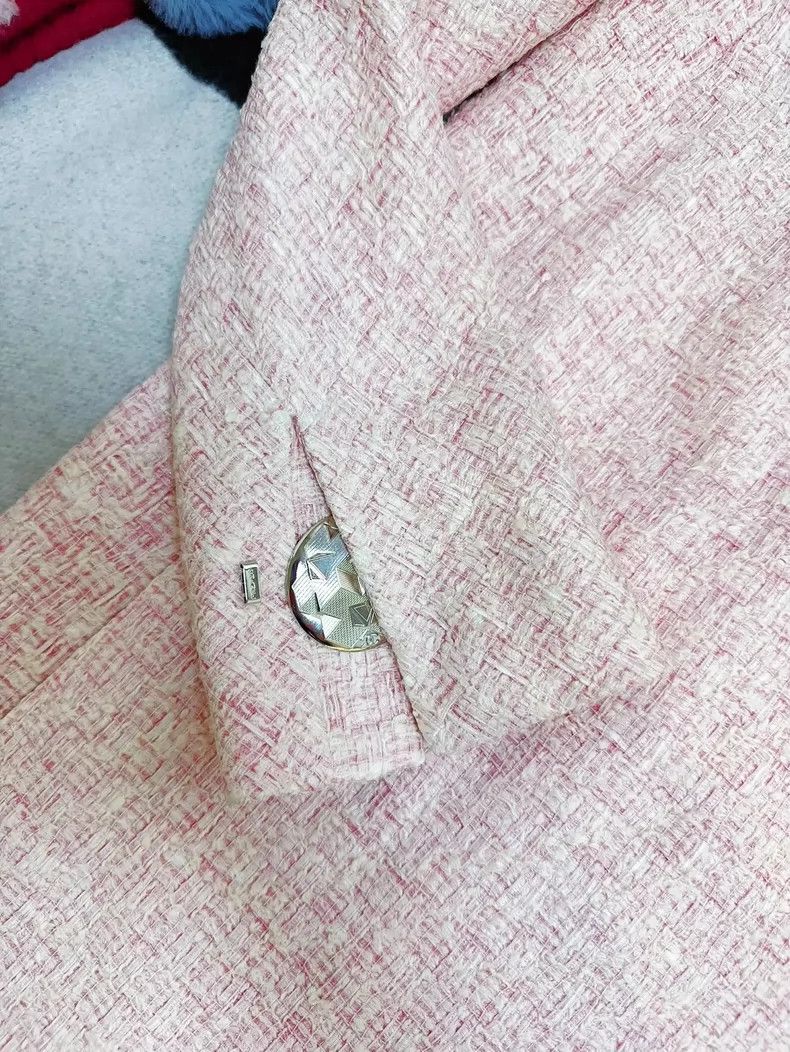 Chanel Chanel Airport Series Pink Medium and Long Coat Size XS / US 0-2 / IT 36-38 - 3 Thumbnail
