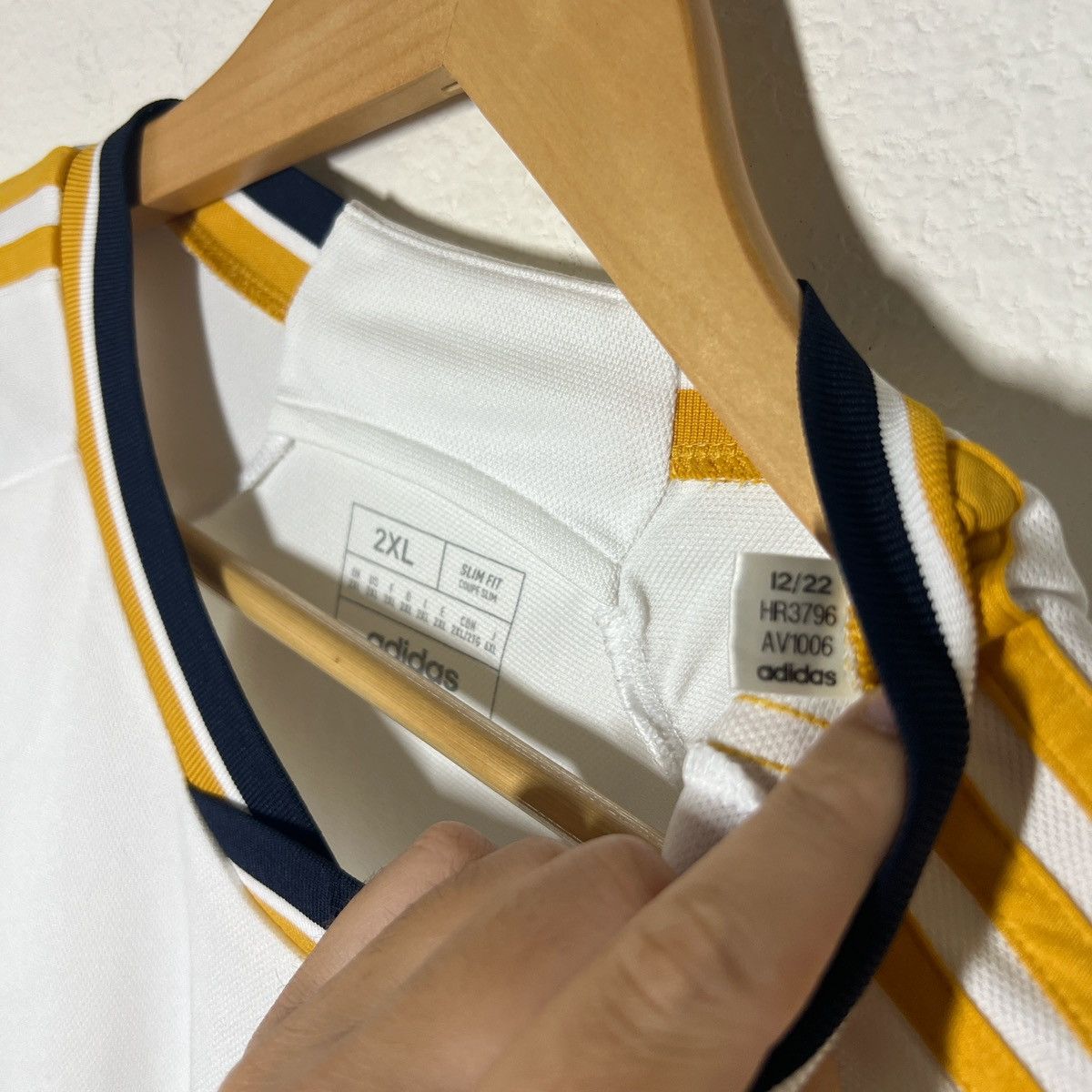 Adidas Real Madrid 2023-2024 Home Jersey | Vintage Soccer Size US XXL / EU 58 / 5 - 2 Thumbnail
