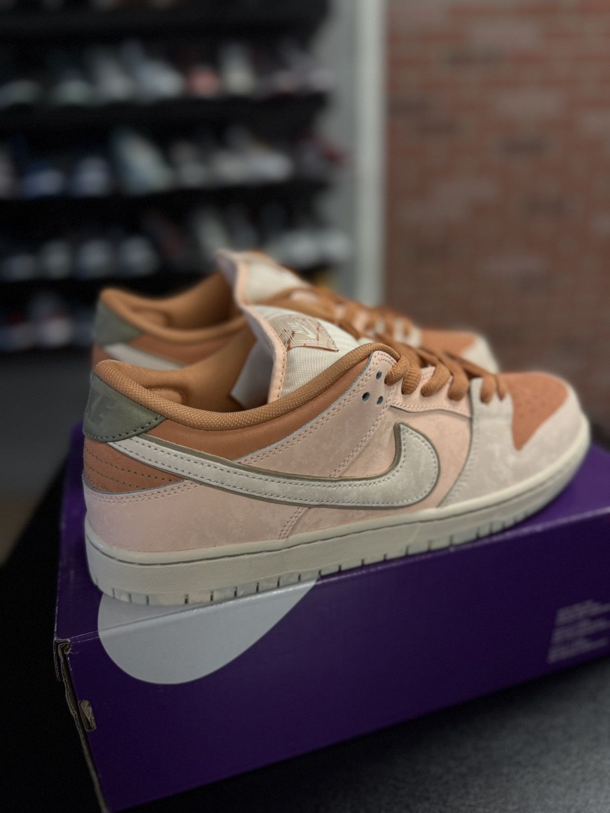 Nike 10.5 — Nike SB Dunk Low Trocadero Gardens (FV5926-200) Size US 10.5 / EU 43-44 - 3 Thumbnail