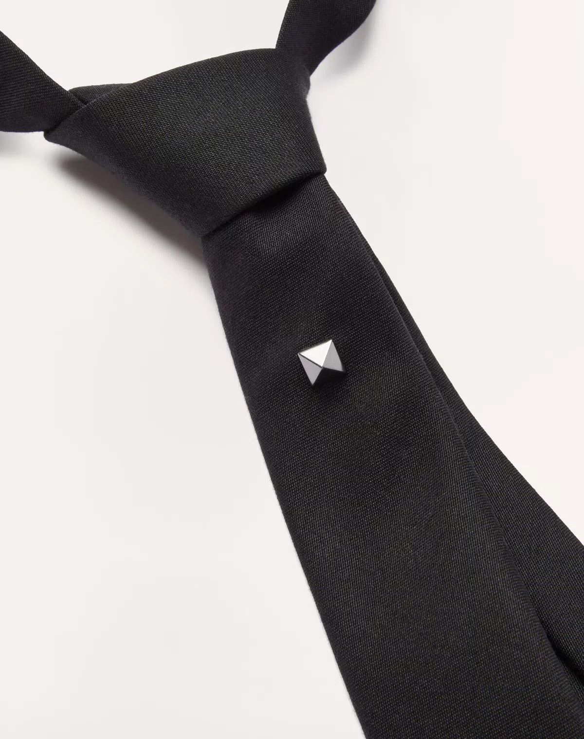 Valentino oc11z0725 Size:OS/ Valentie Wool And Silk Tie in Black Size ONE SIZE - 2 Thumbnail