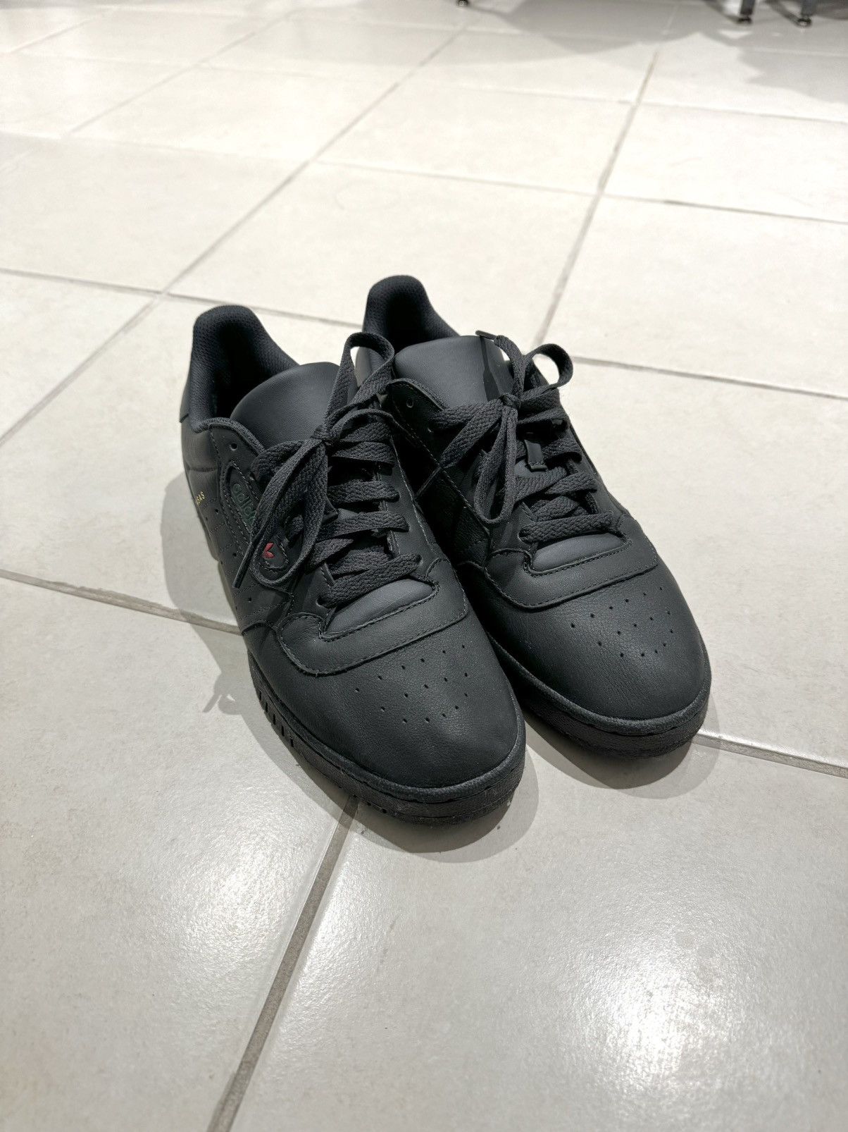 Adidas × Kanye West × Yeezy Yeezy Powerphase - Core Black Size US 9 / EU 42 - 1 Thumbnail