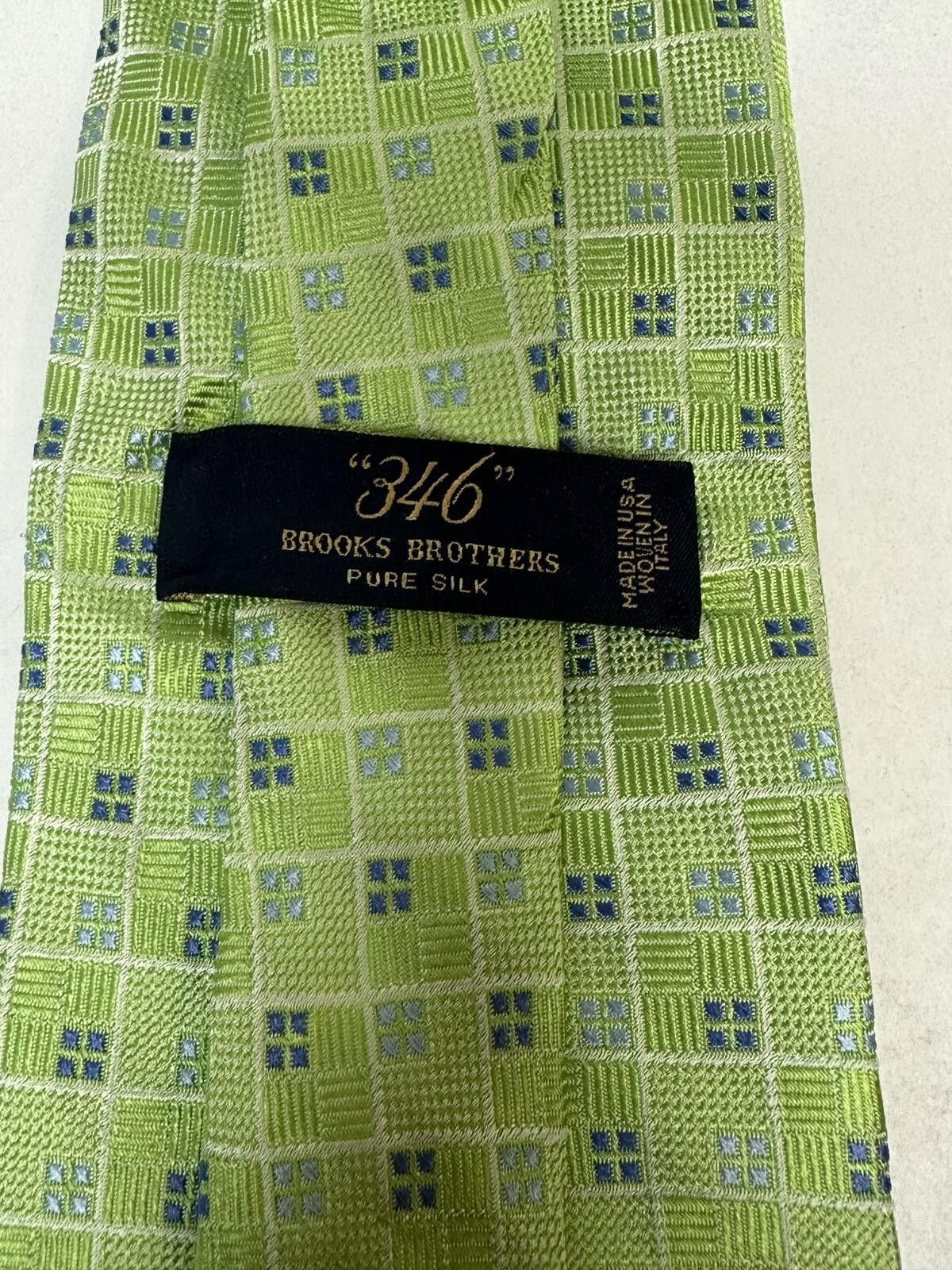 Brooks Brothers Brooks Brothers green/blue geometric 100% silk necktie Size ONE SIZE - 2 Thumbnail