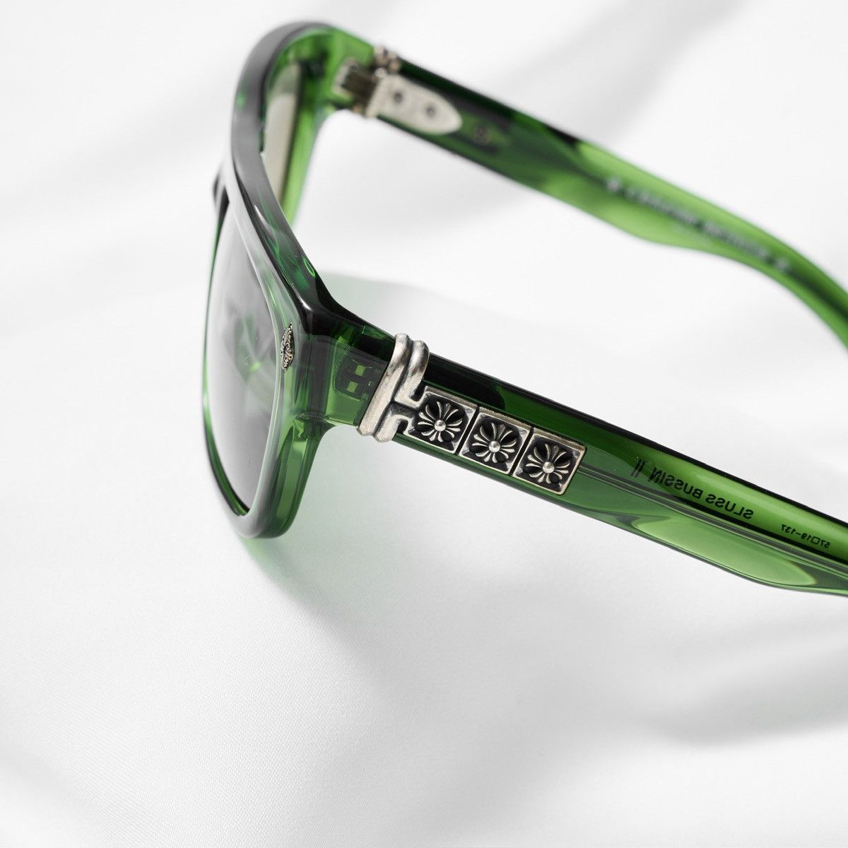 Chrome Hearts CHROME HEARTS SLUSS BUSSIN II DARK OLIVE SUNGLASSES Size ONE SIZE - 3 Thumbnail