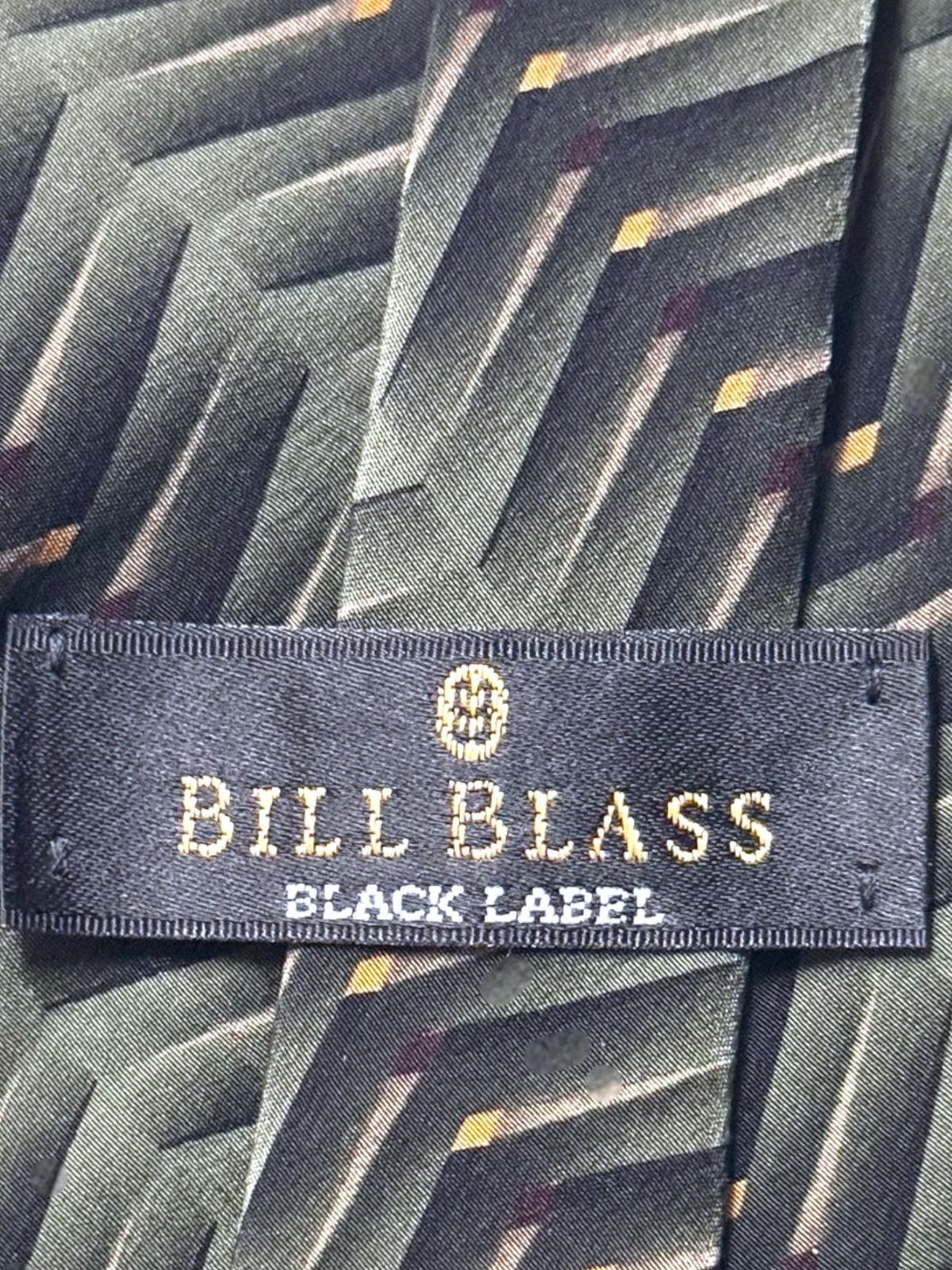 Bill Blass Bill Blass Black Label Y2K 100% Silk Leaf Printed Neck Tie Size ONE SIZE - 3 Thumbnail