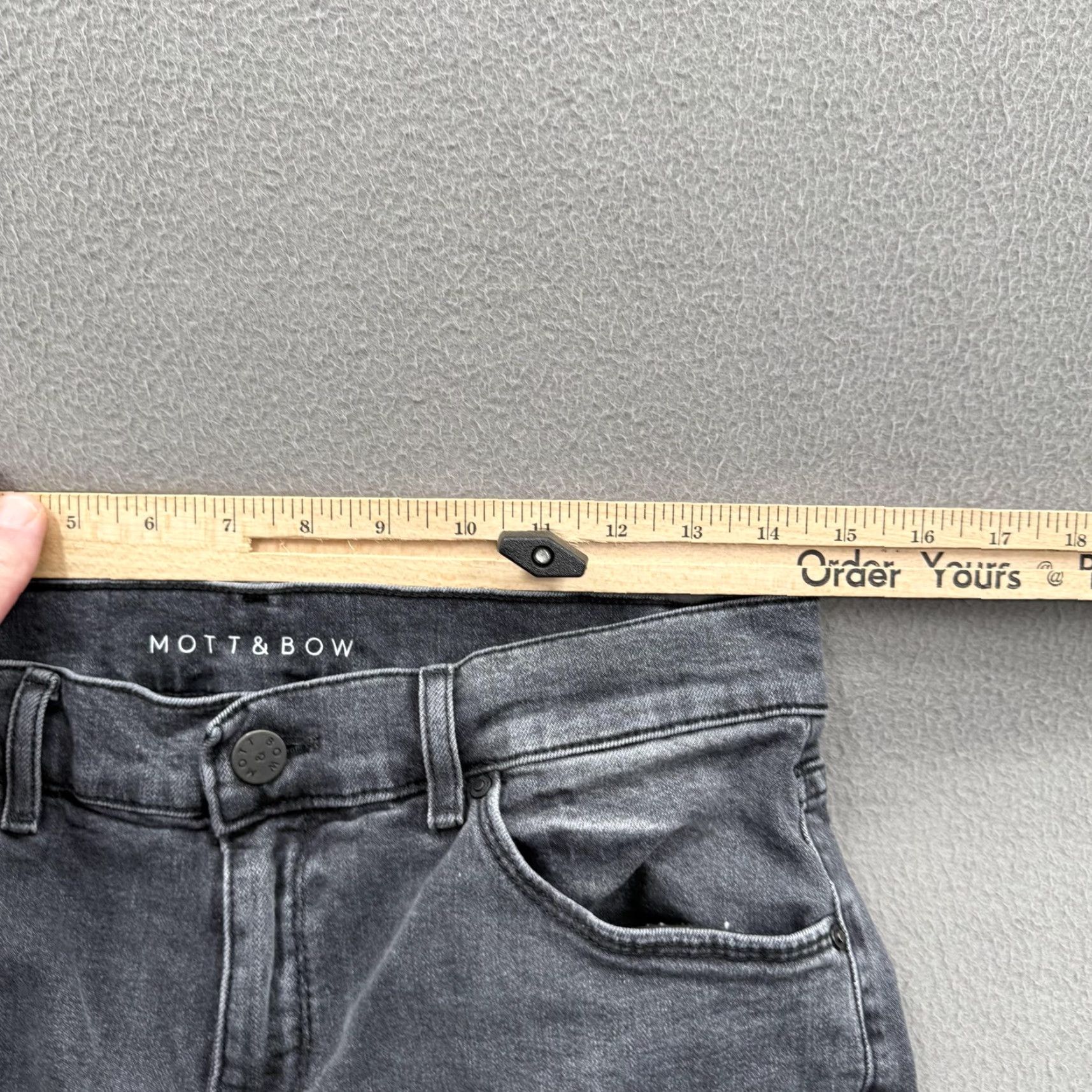 Mott & Bow Mott & Bow Jeans Mens 29x30 Gray Wash Slim Straight Stretch Denim Honduras Size US 29 - 6 Thumbnail