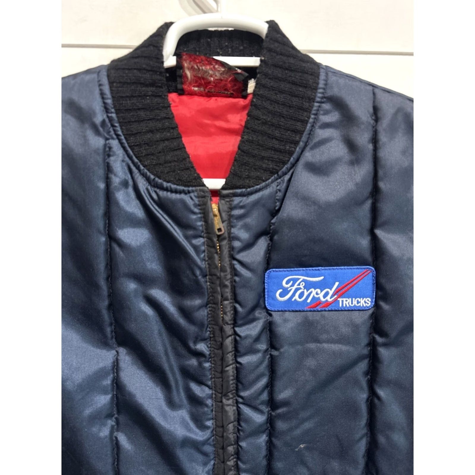 Ford VINTAGE Ford F-150 Western Puffer Vest Blue Nylon Mens XL Jacket, Casual, 70s 80s, Skiing Style Size US XL / EU 56 / 4 - 2 Thumbnail