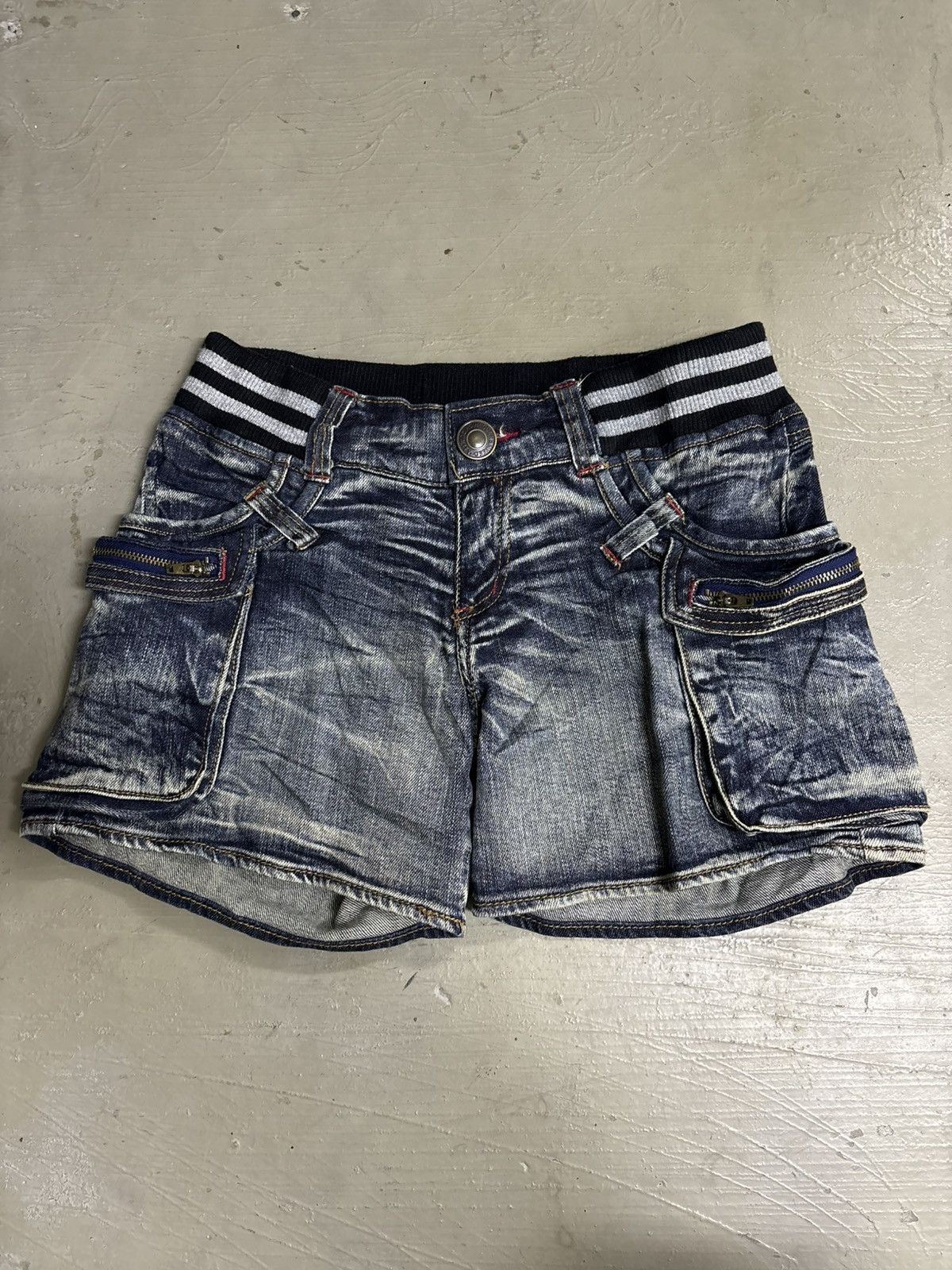 If Six Was Nine RNA H Naoto Acid Wash Japanese brand Denim shorts Size 30" / US 8 / IT 44 - 1 Thumbnail