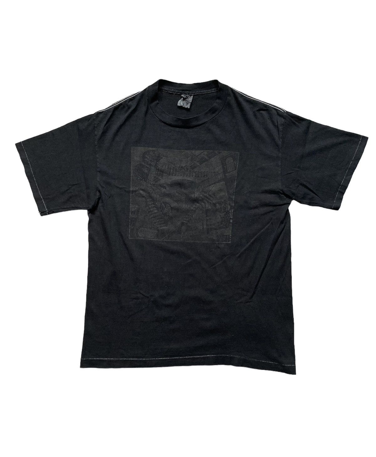 Vintage Black OG 'Relativity' Mc Escher Vintage T shirt Size US M / EU 48-50 / 2 - 1 Thumbnail