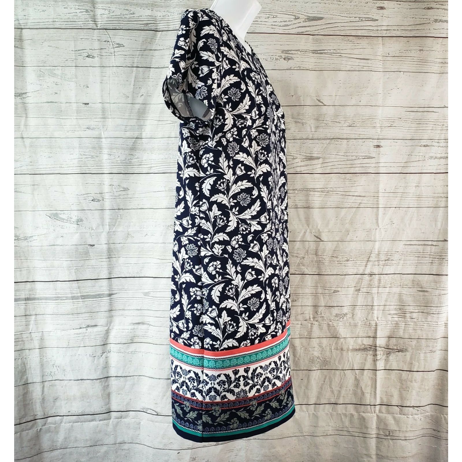 Banana Republic Banana Republic Womens Shift Dress Sz 6 Short Sleeve Blue White Floral Size 28" / US 6 / IT 42 - 3 Thumbnail