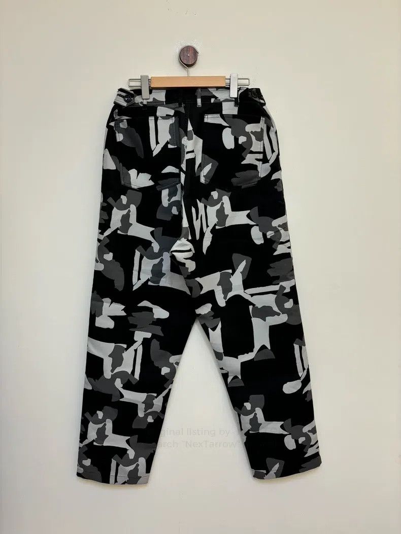 Comme des Garcons Comme Des Garcons size M Printed Pants Size US 26 / EU 42 - 6 Thumbnail