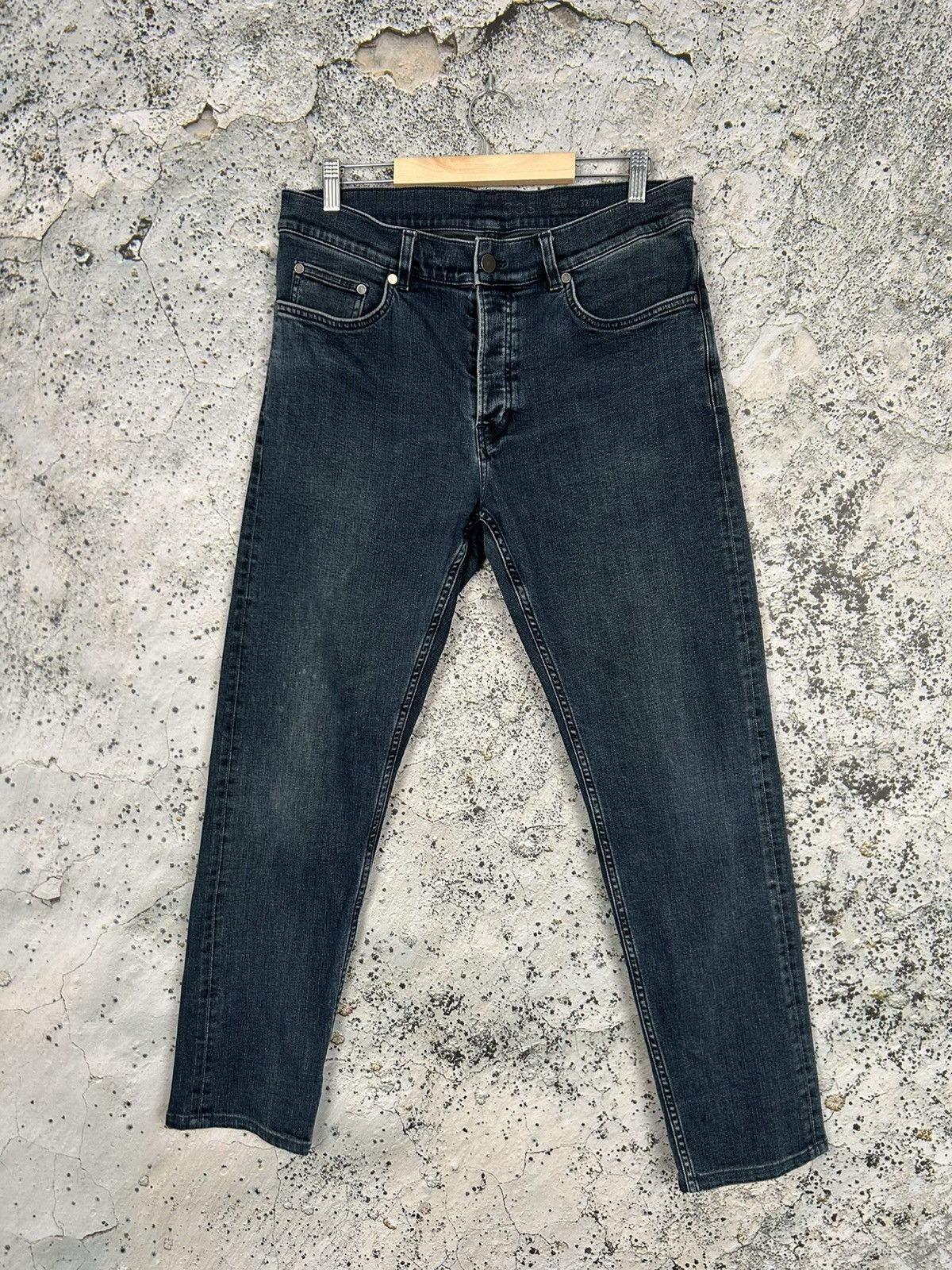Cos COS Denim Pants Tapered Leg Slim Fit Designer Basic Size US 32 / EU 48 - 1 Thumbnail