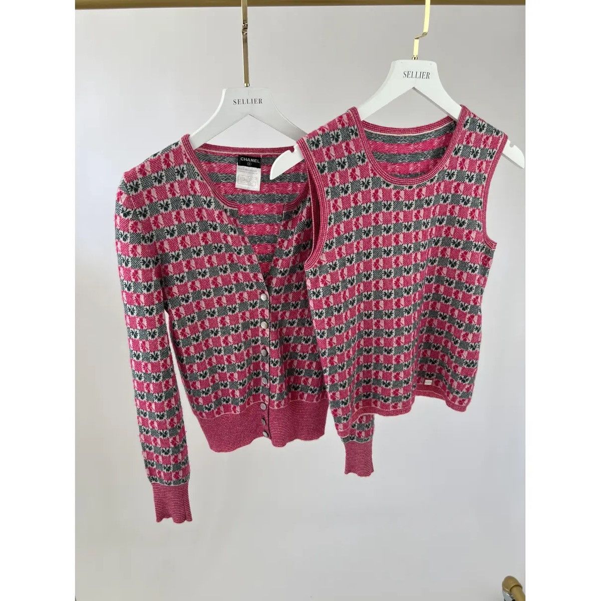 Chanel 2001 printemps 2-pcs cashmere Size S / US 4 / IT 40 - 19 Thumbnail