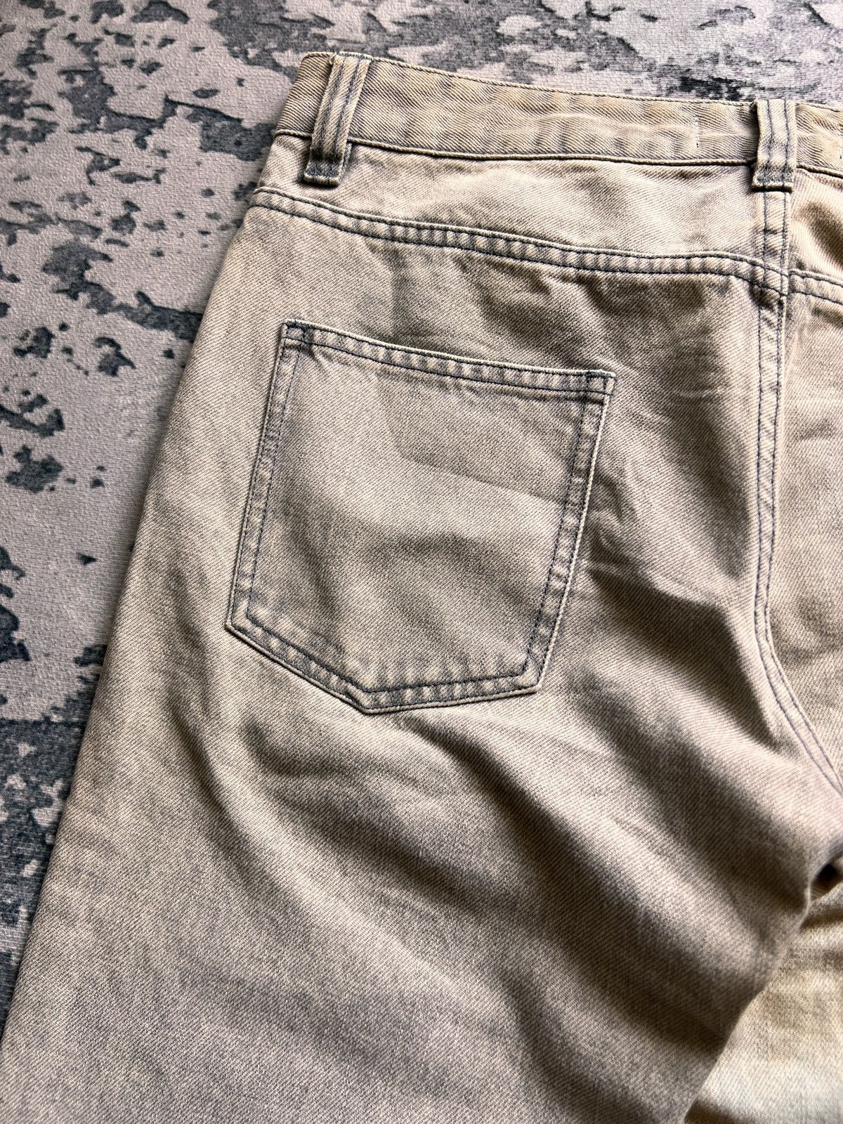 AMI AMI Beige Acid Wash Jeans Size US 32 / EU 48 - 8 Thumbnail