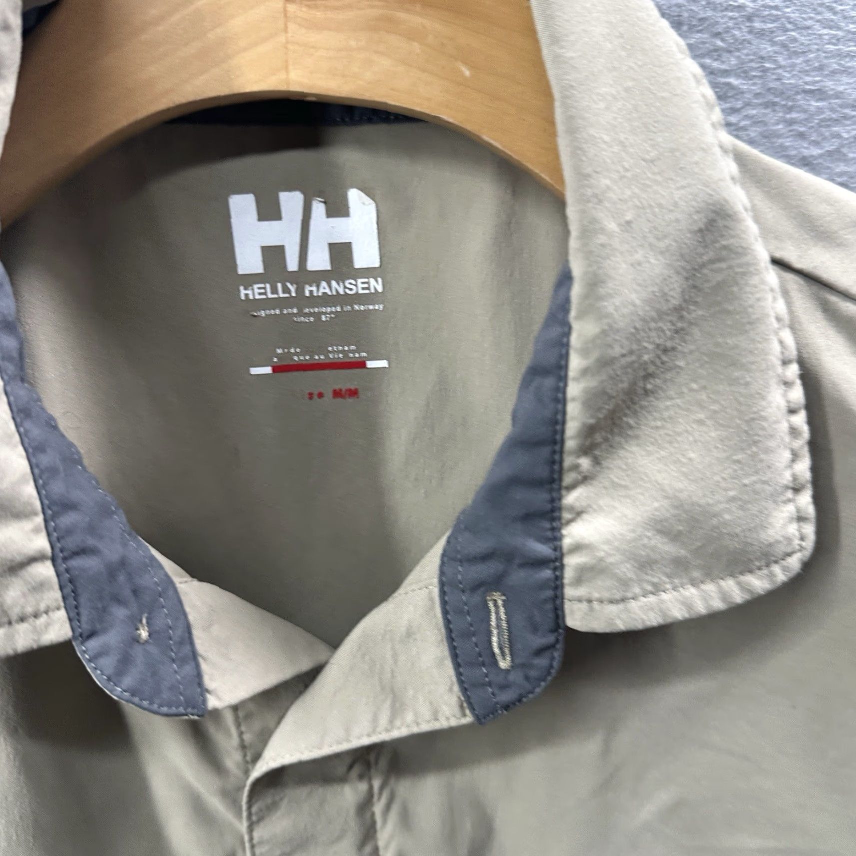 Helly Hansen Helly Hansen Outdoor Shirt Men Medium Tech Weave Snap Short Sleeve Hiking Preppy Size US M / EU 48-50 / 2 - 5 Thumbnail