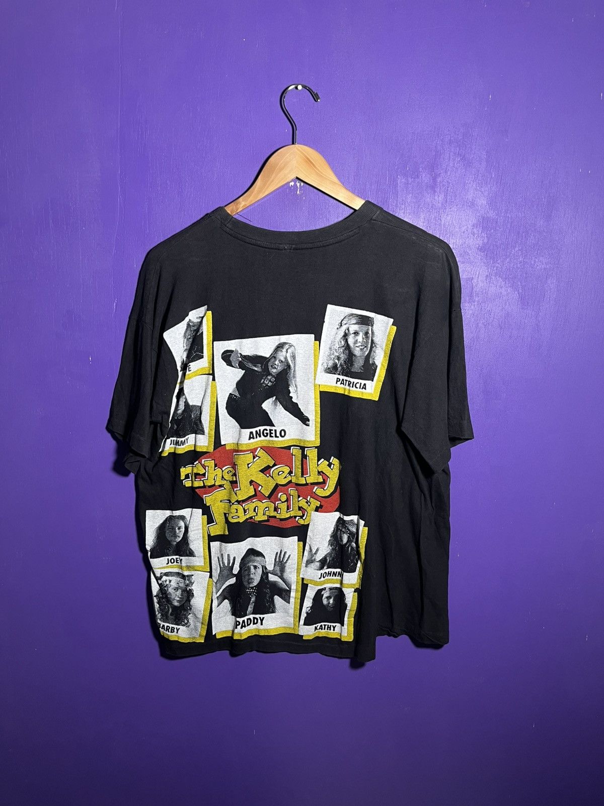 Rap Tees × Vintage Vintage 90s The Kelly family band Konig Der Kelly’s rap tee Size US L / EU 52-54 / 3 - 2 Thumbnail