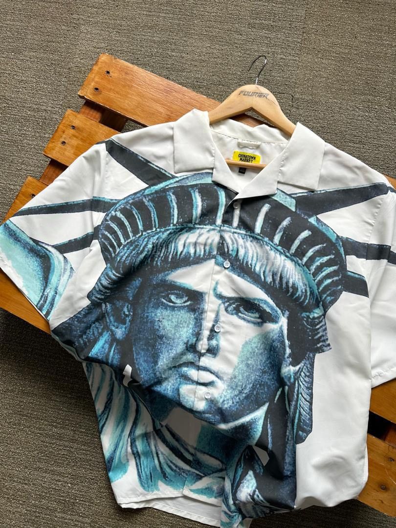 Designer × Market CHINATOWN MARKET STATUE OF LIBERTY OPEN COLLAR Size US L / EU 52-54 / 3 - 2 Thumbnail